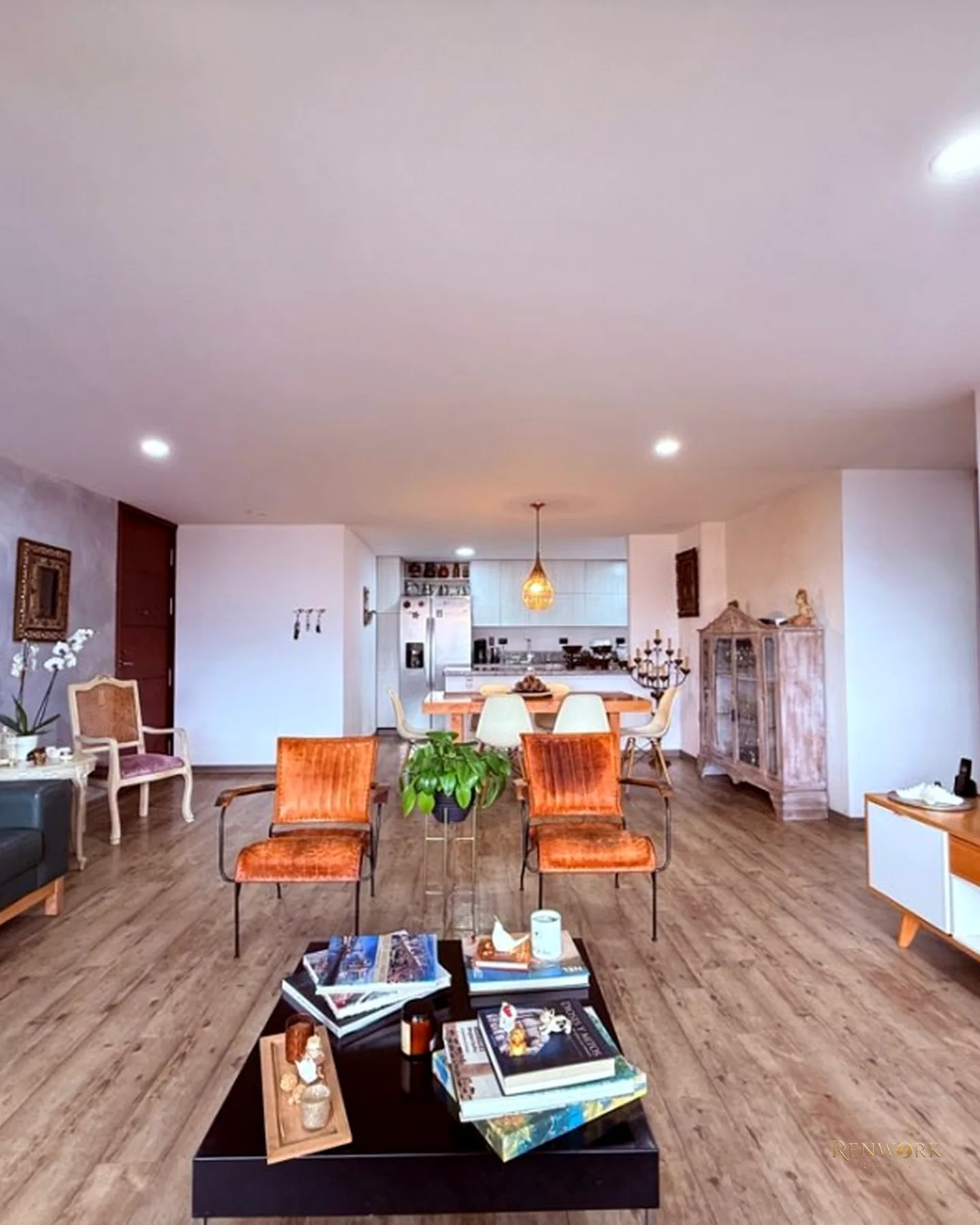 VENTA APARTAMENTO ALTOS DEL POBLADO · foto 2