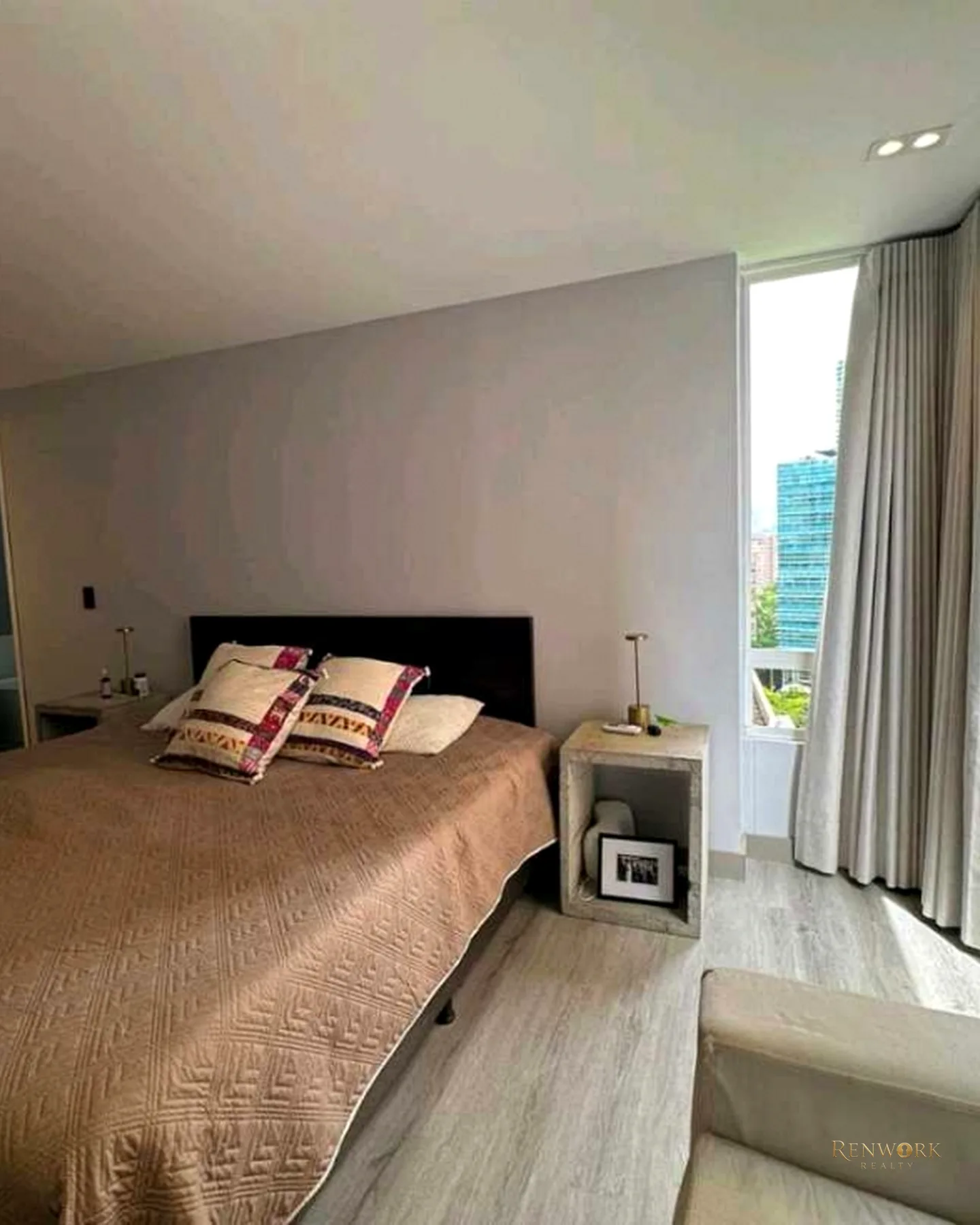 VENTA APARTAMENTO CLINICA MEDELLÍN POBLADO. 130 M2 · foto 6