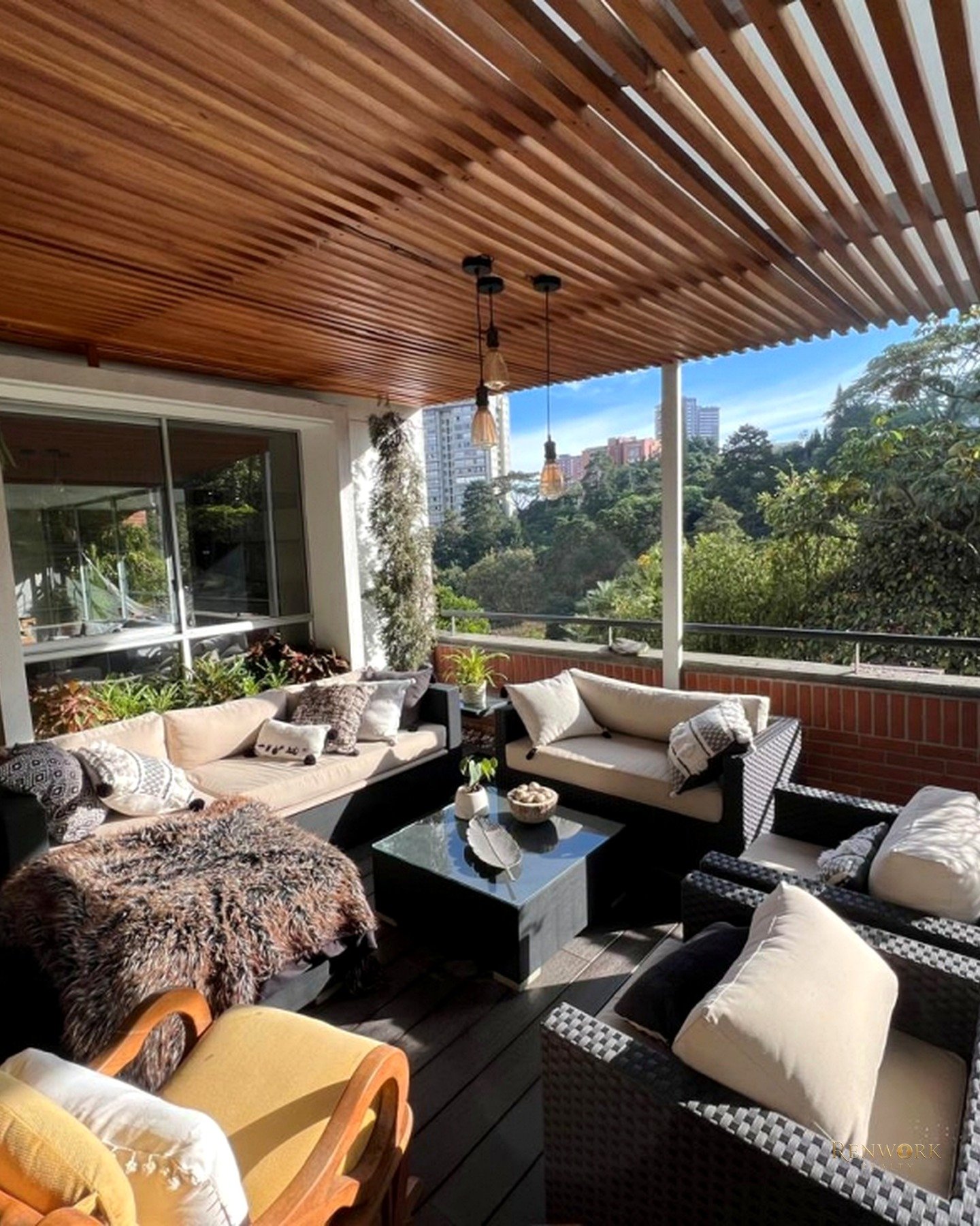 VENTA APARTAMENTO CON COMODIDAD, TRANQUILIDAD, HERMOSAS VISTAS S LUCAS · foto 3