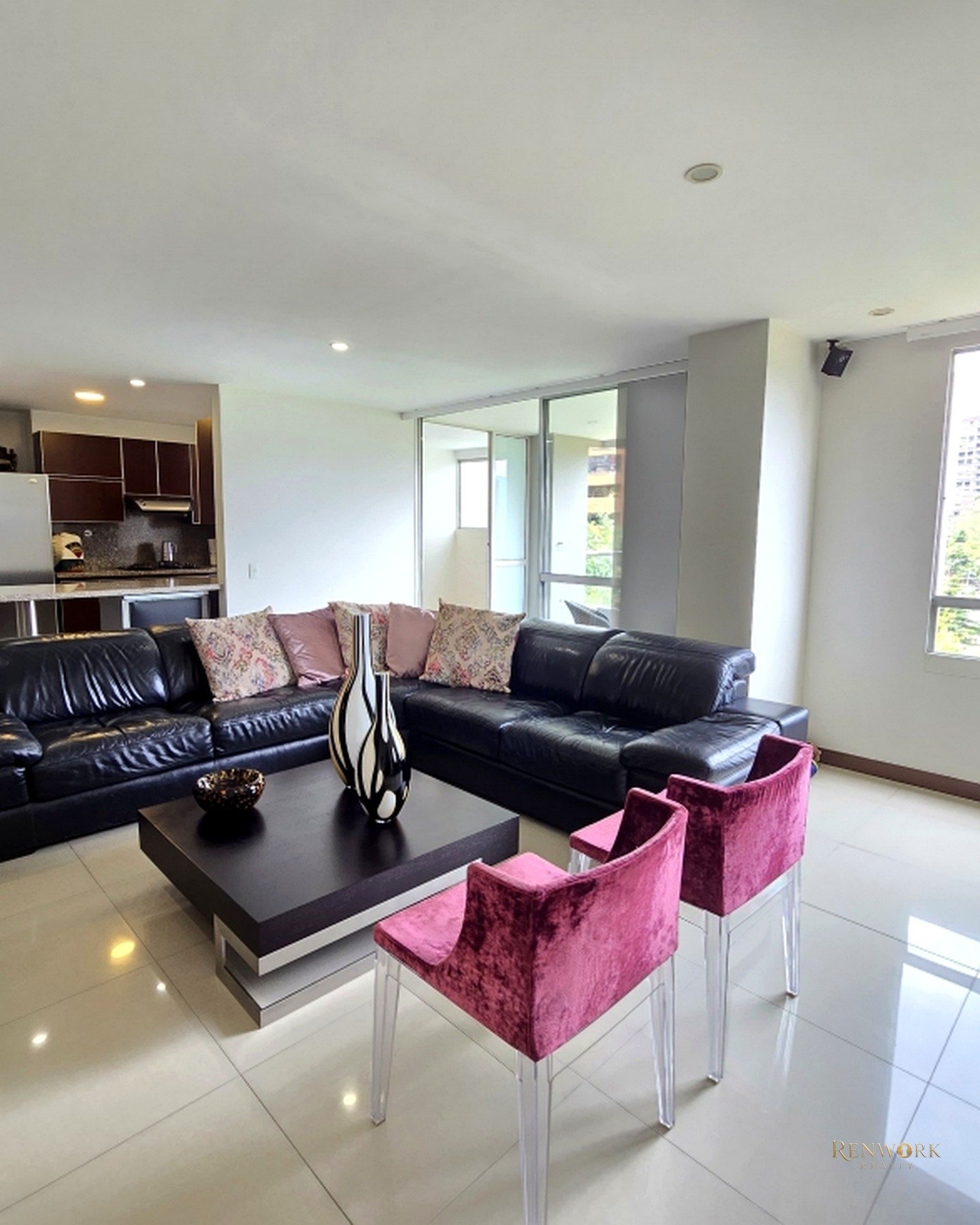 VENTA APARTAMENTO CON GRAN VISTA EN LOS BALSOS · foto 2