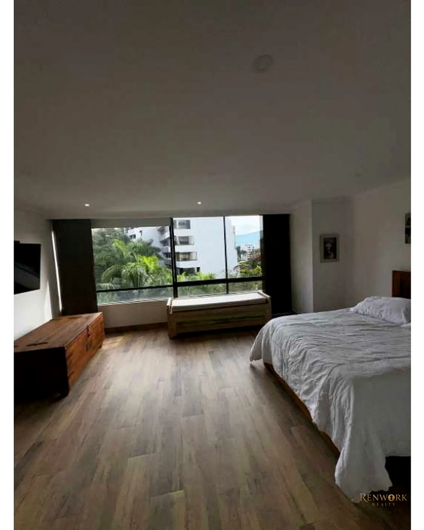 VENTA APARTAMENTO CON PISCINA EN EL POBLADO · foto 9