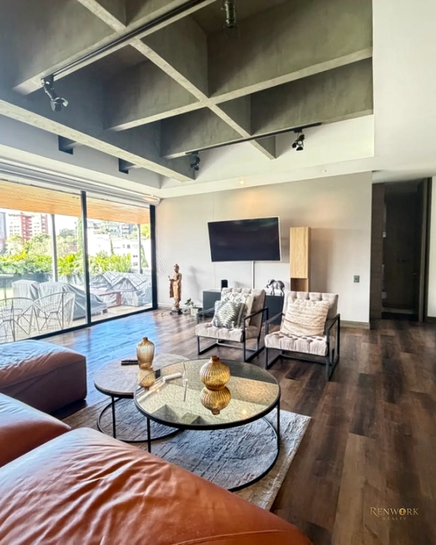 VENTA APARTAMENTO CON SÚPER TERRAZA EN SAN LUCAS · foto 3