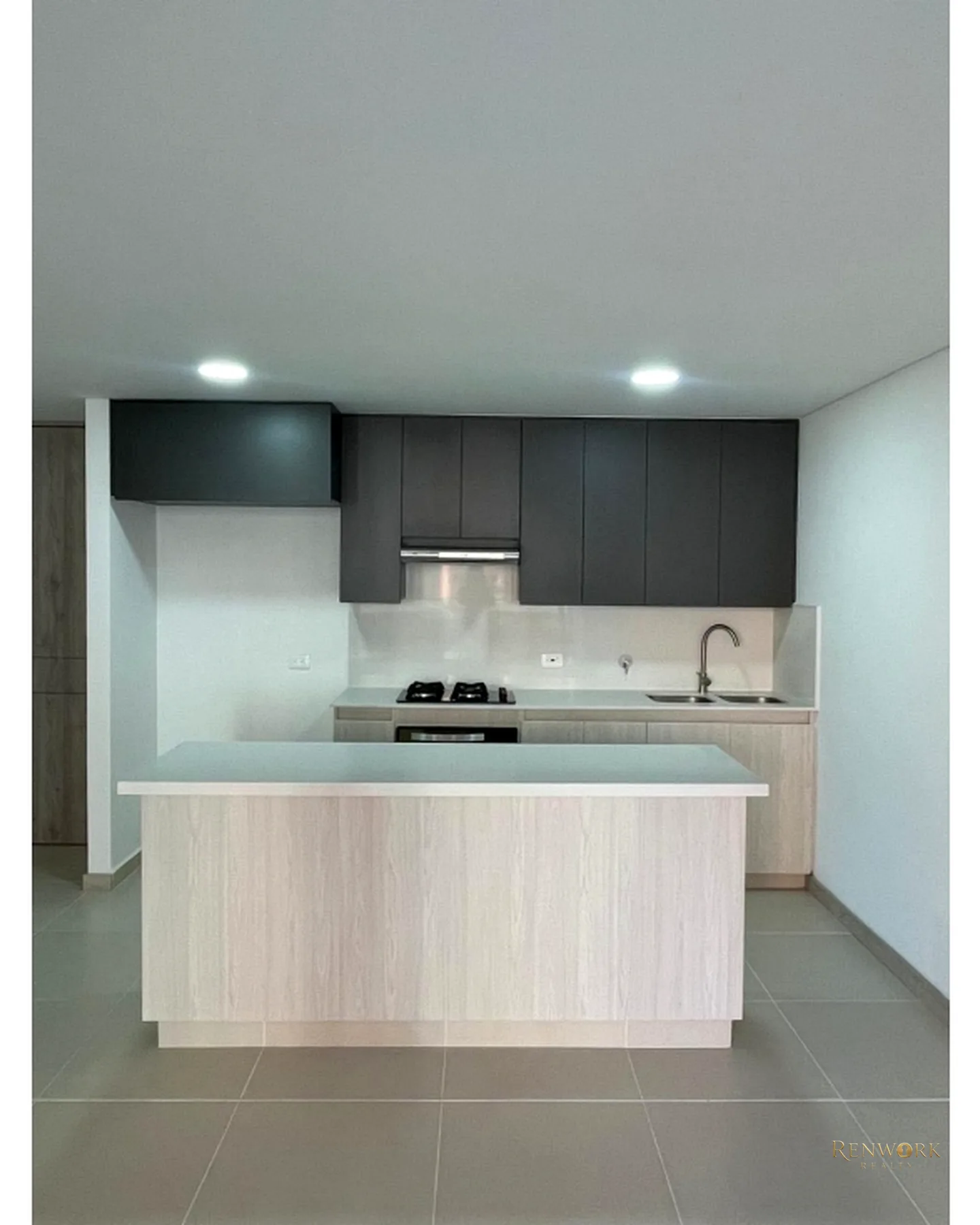 VENTA APARTAMENTO CON TERRAZA ENVIGADO · foto 2