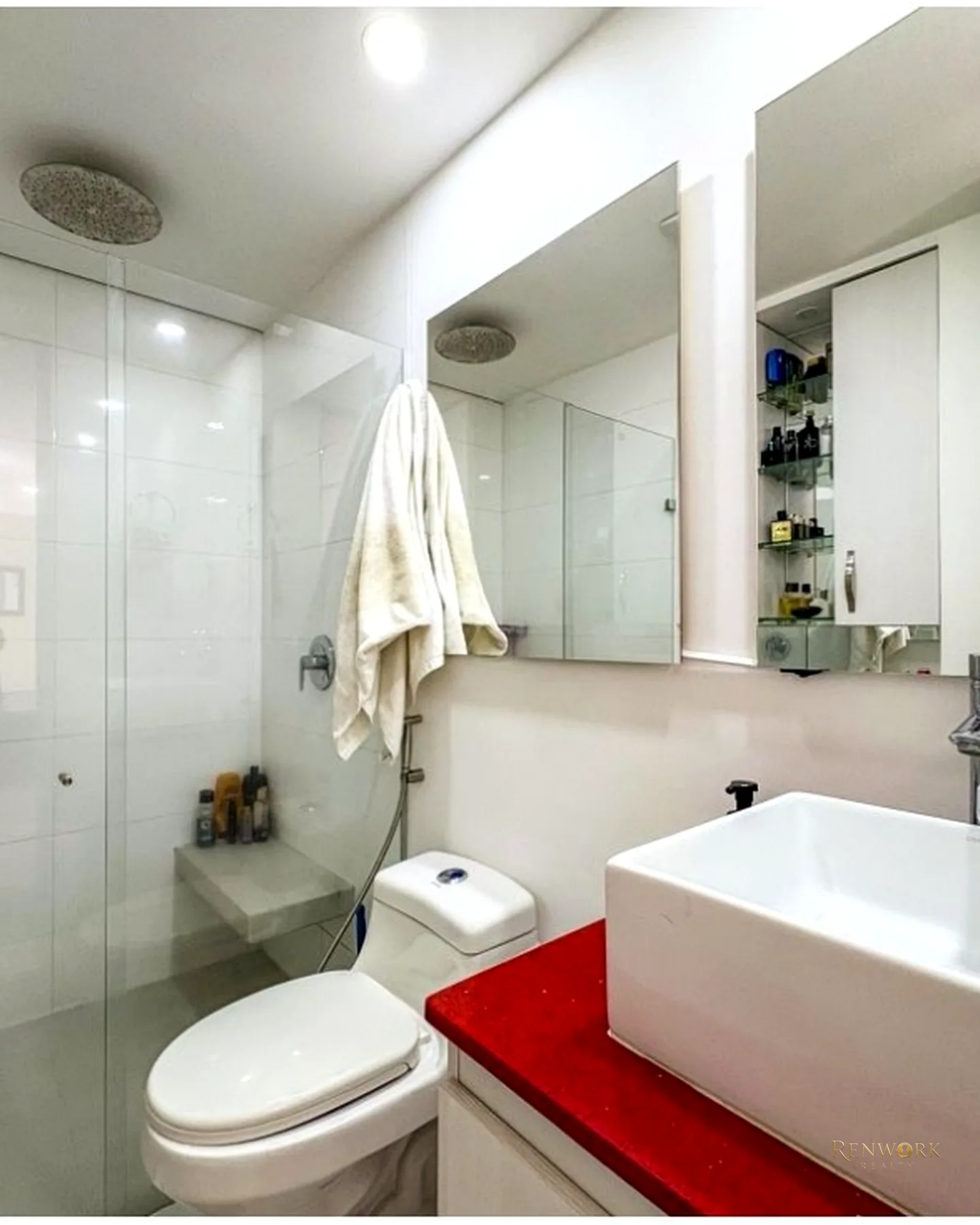 VENTA APARTAMENTO CON TERRAZA POBLADO PALMAS · foto 12