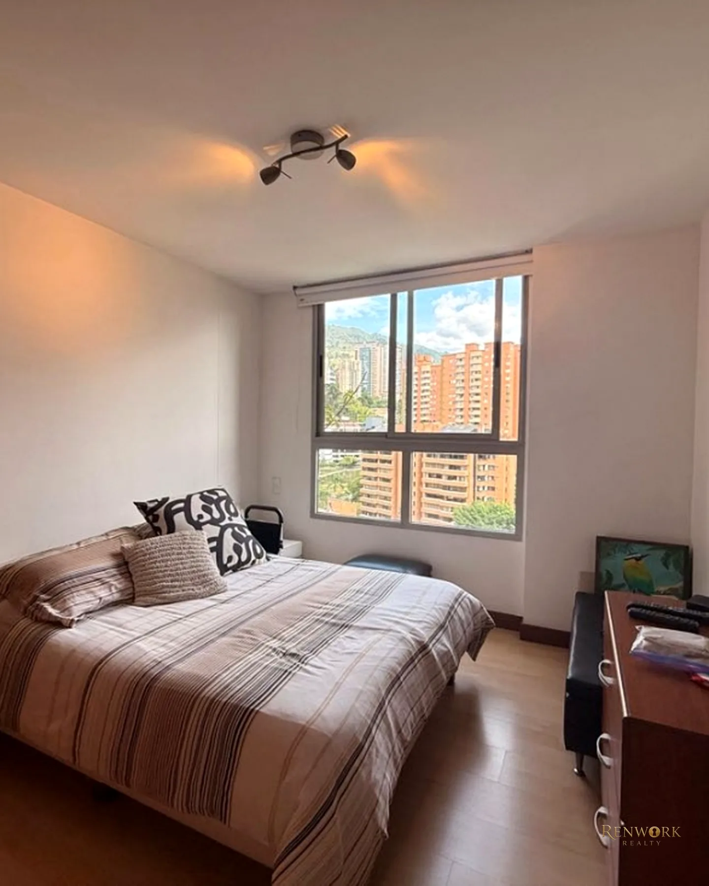 VENTA APARTAMENTO CON VISTA LOS GONZÁLEZ · foto 6