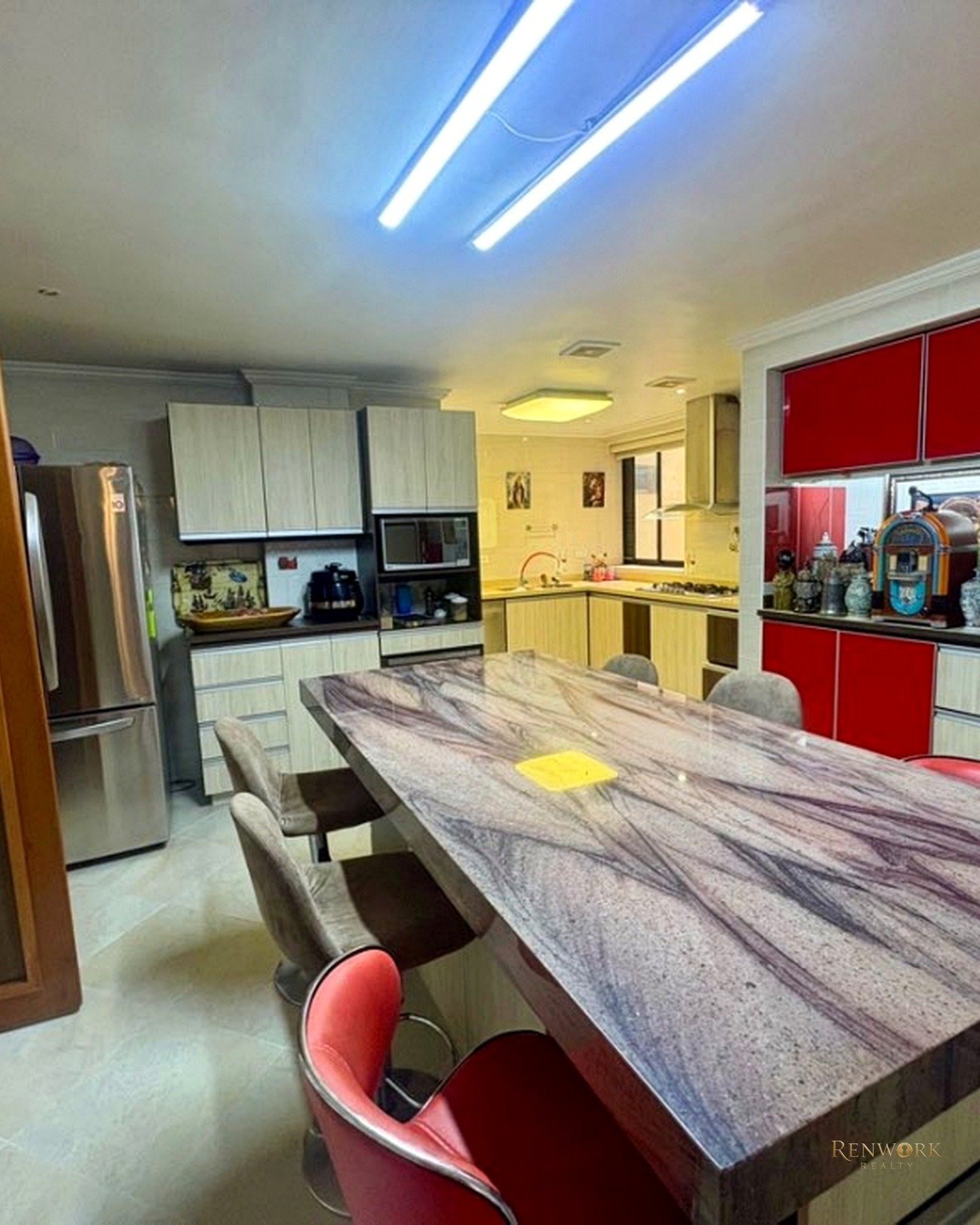 VENTA - APARTAMENTO DE 264 M² EN EL POBLADO CERCA AL CAMPESTRE · foto 8