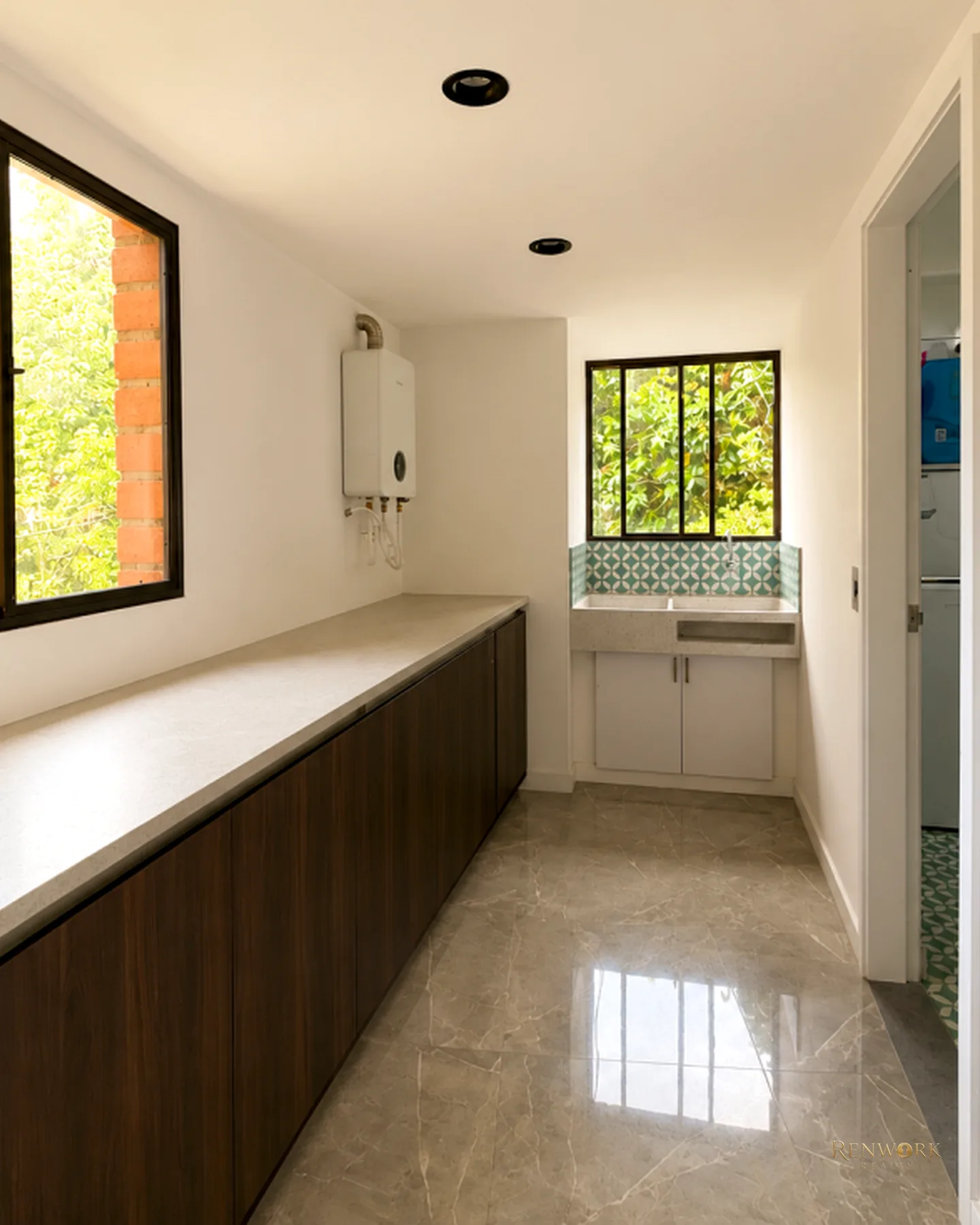 VENTA | APARTAMENTO DE LUJO EN EL POBLADO | 2 HABS + SERVICIO · foto 11