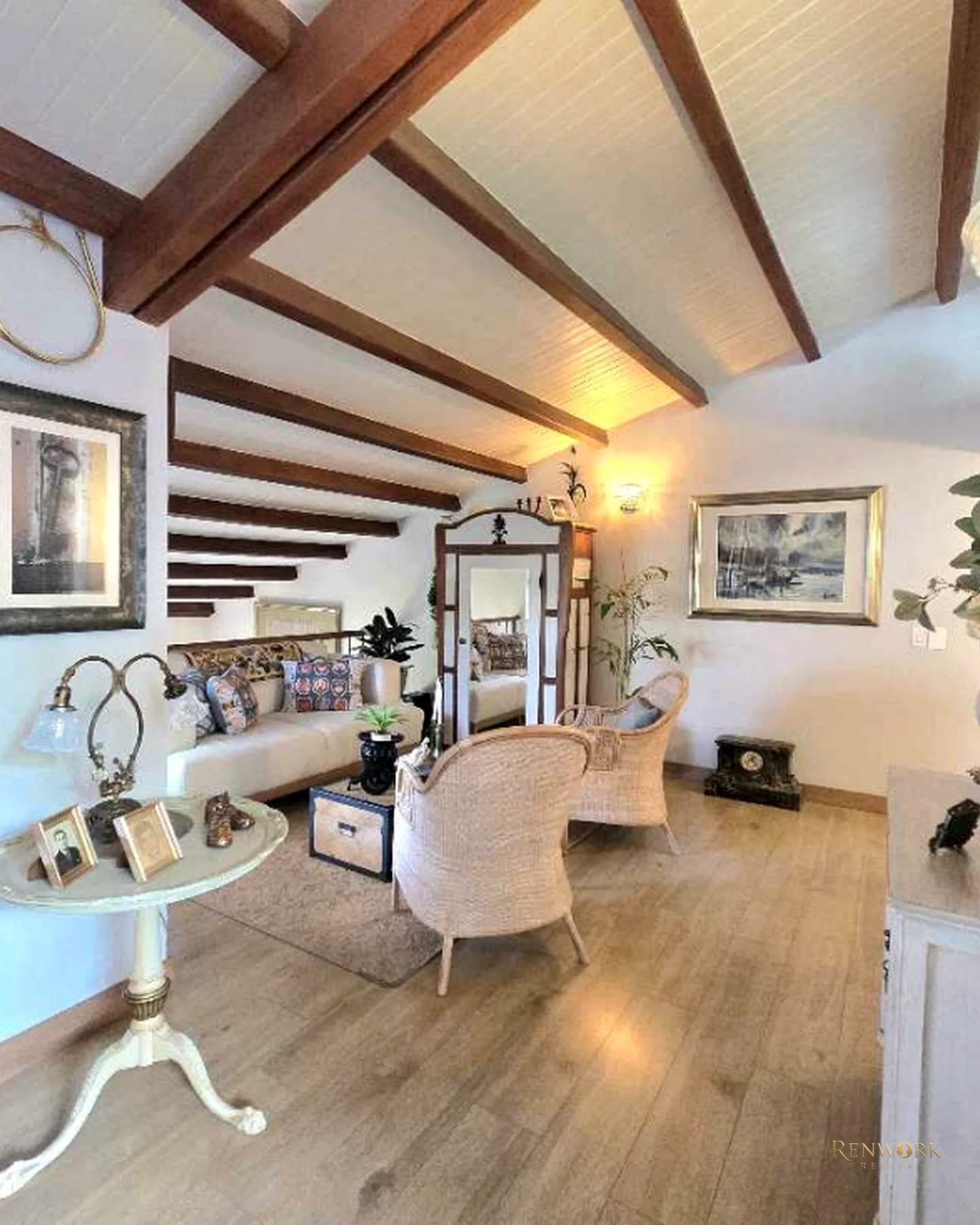 VENTA APARTAMENTO DUPLEX CERCANO A LOMA DE LOS PARRA EL POBLADO 240M2 · foto 3