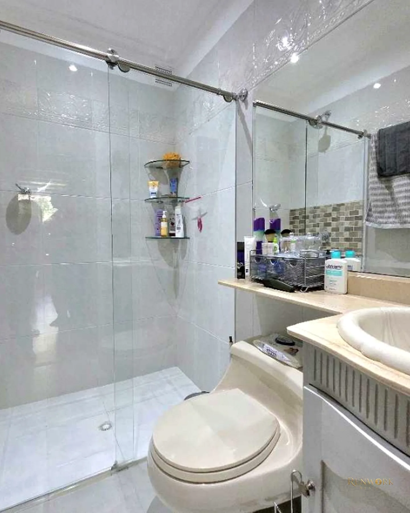 VENTA APARTAMENTO DUPLEX CERCANO A LOMA DE LOS PARRA EL POBLADO 240M2 · foto 18