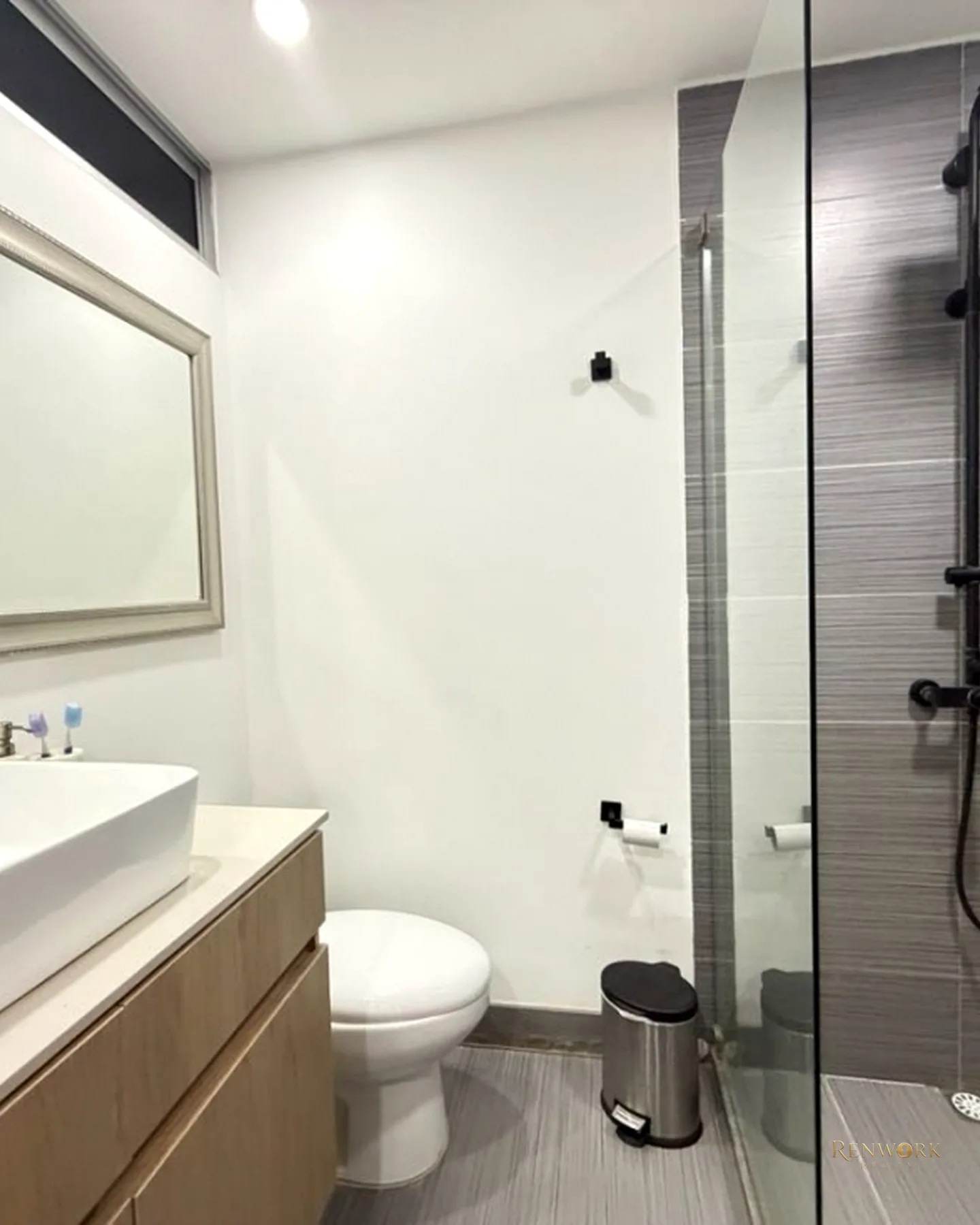 VENTA APARTAMENTO DUPLEX CON TERRAZA, REMODELADO, CERCA AL TESORO 🥰 · foto 9