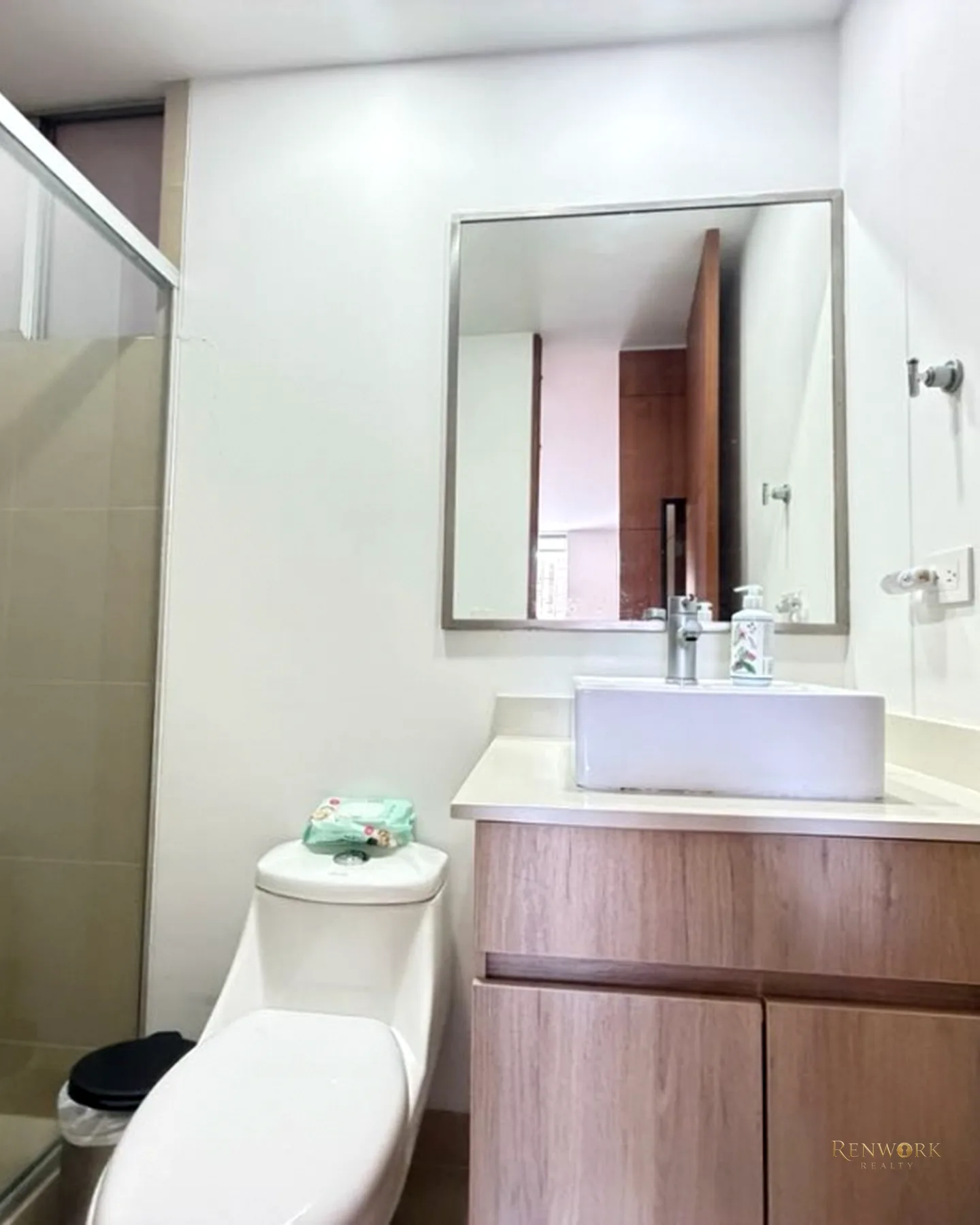 VENTA APARTAMENTO DUPLEX CON TERRAZA, REMODELADO, CERCA AL TESORO 🥰 · foto 11