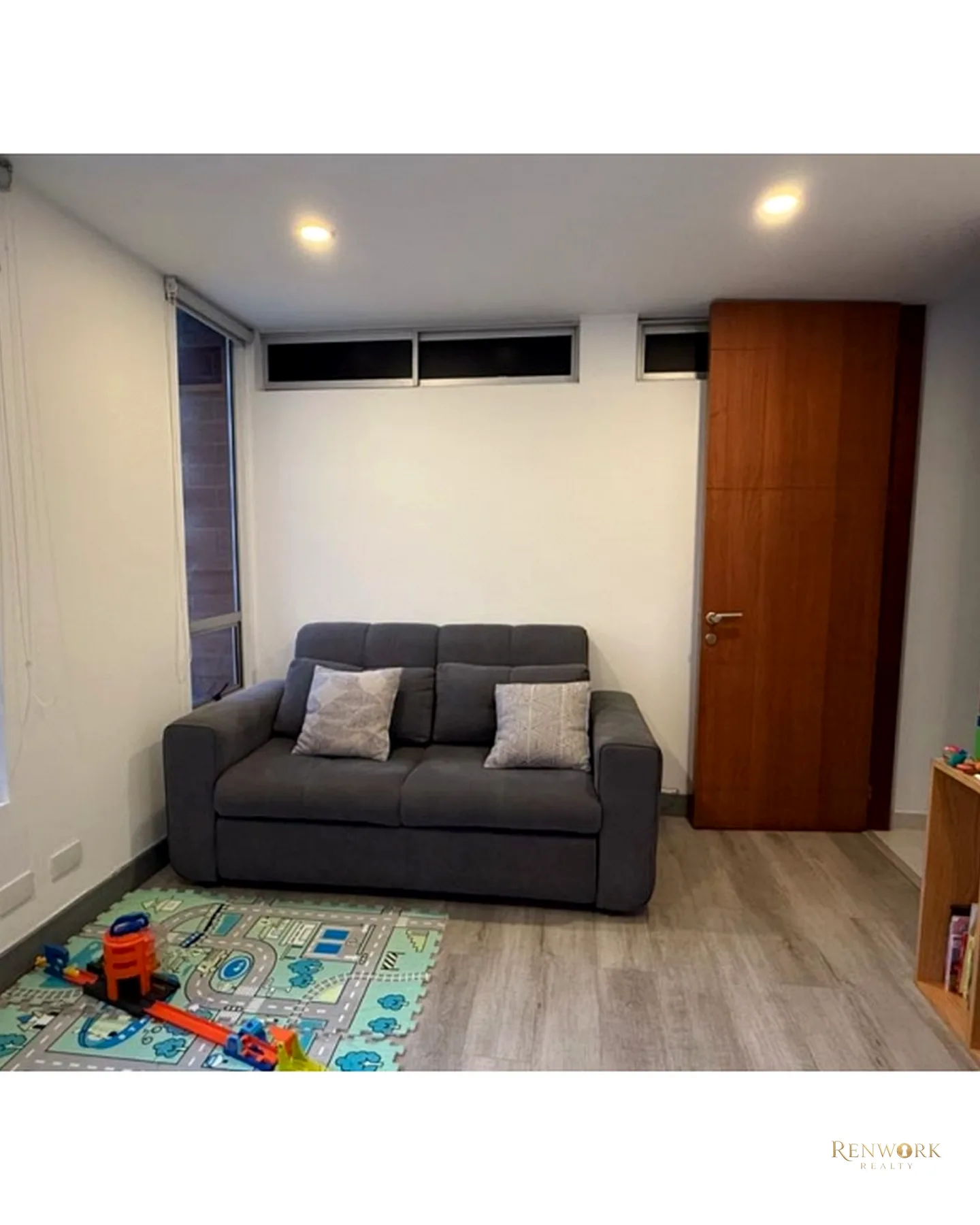 VENTA APARTAMENTO DUPLEX CON TERRAZA, REMODELADO, CERCA AL TESORO 🥰 · foto 7