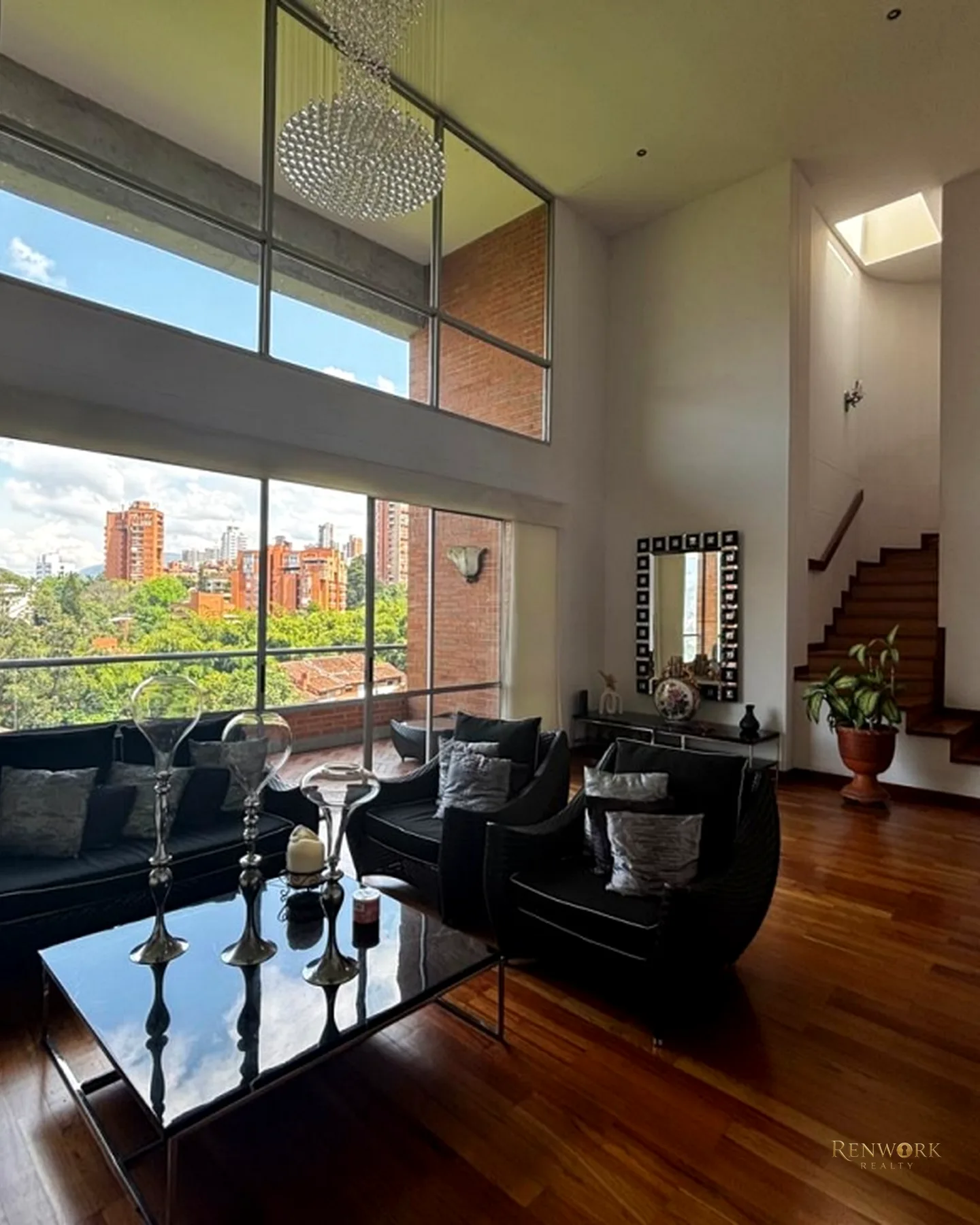 VENTA APARTAMENTO DUPLEX EN ENVIGADO · foto 1