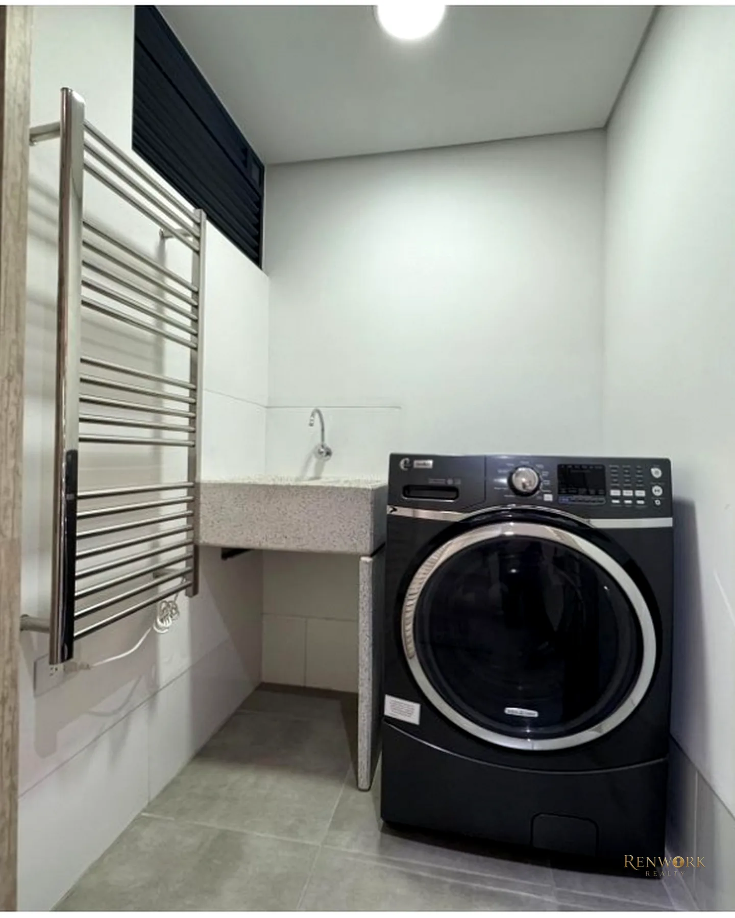 VENTA APARTAMENTO EL POBLADO CERCA AL TESORO, PARA ESTRENAR. PISO ALTO · foto 18