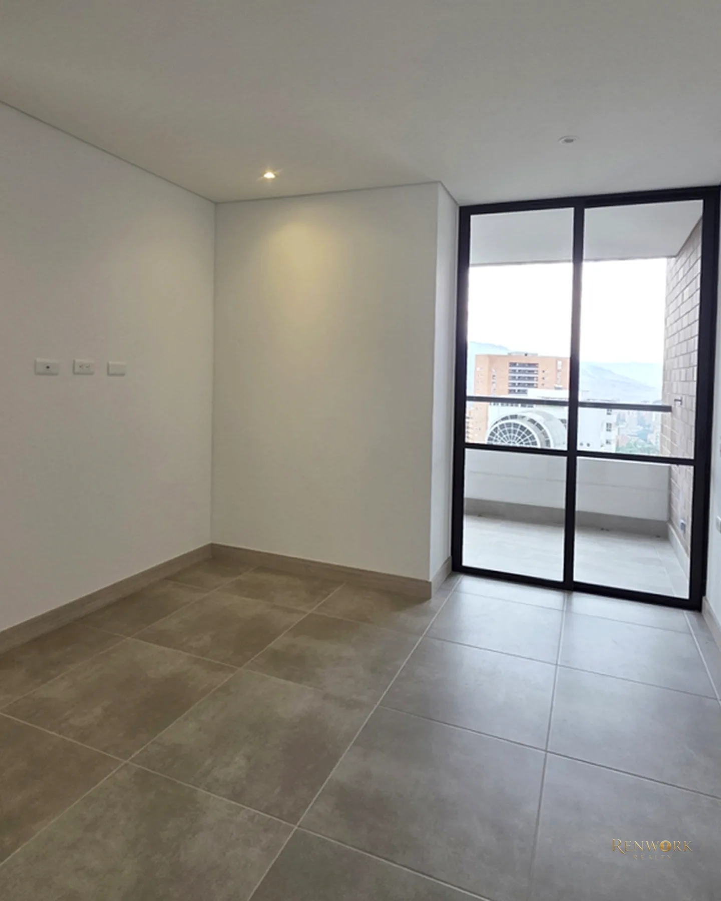VENTA APARTAMENTO EL POBLADO CERCA AL TESORO, PARA ESTRENAR. PISO ALTO · foto 15