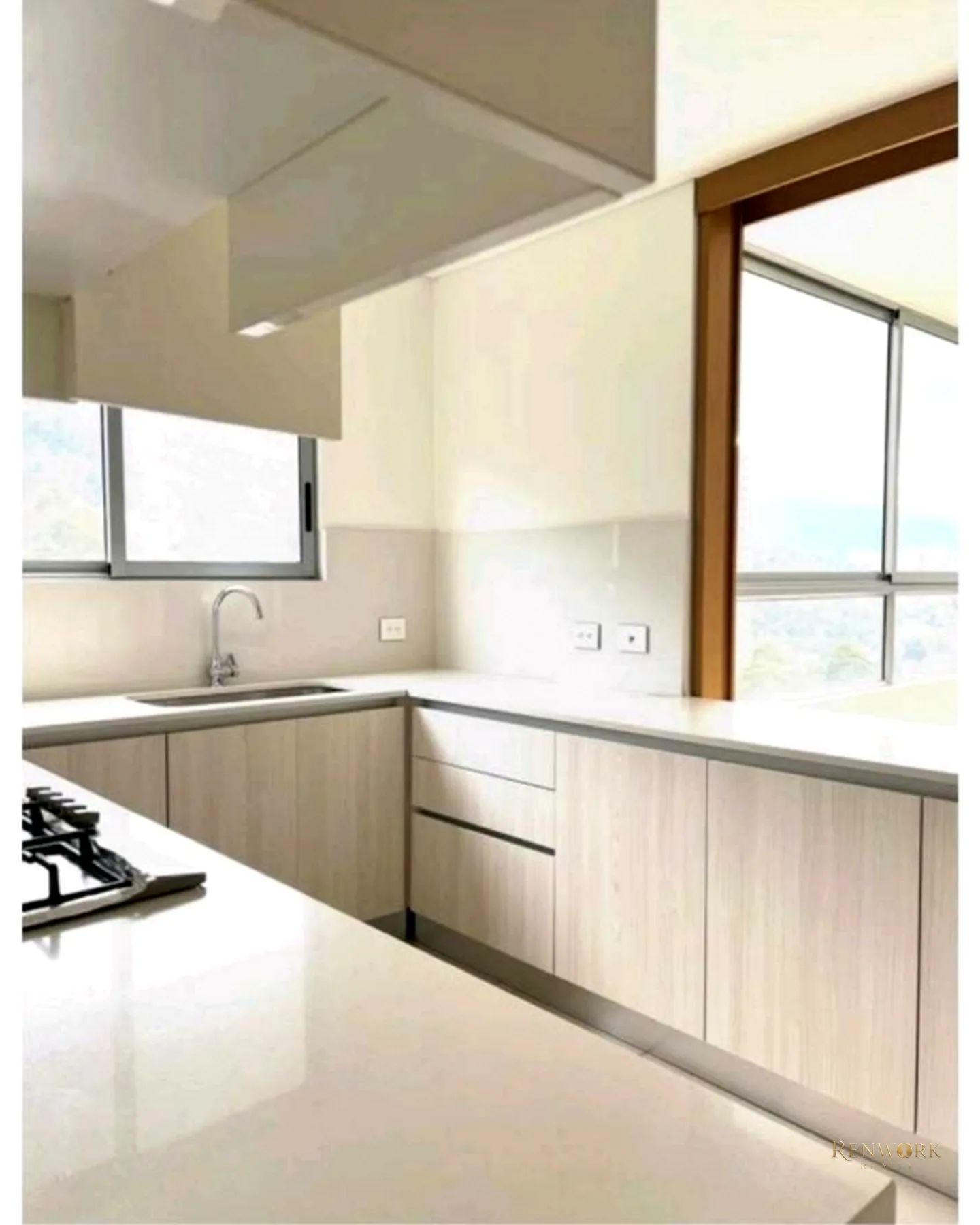 VENTA APARTAMENTO EL POBLADO CON VISTA Y ACCESO PALMAS -COLA DEL ZORRO · foto 3