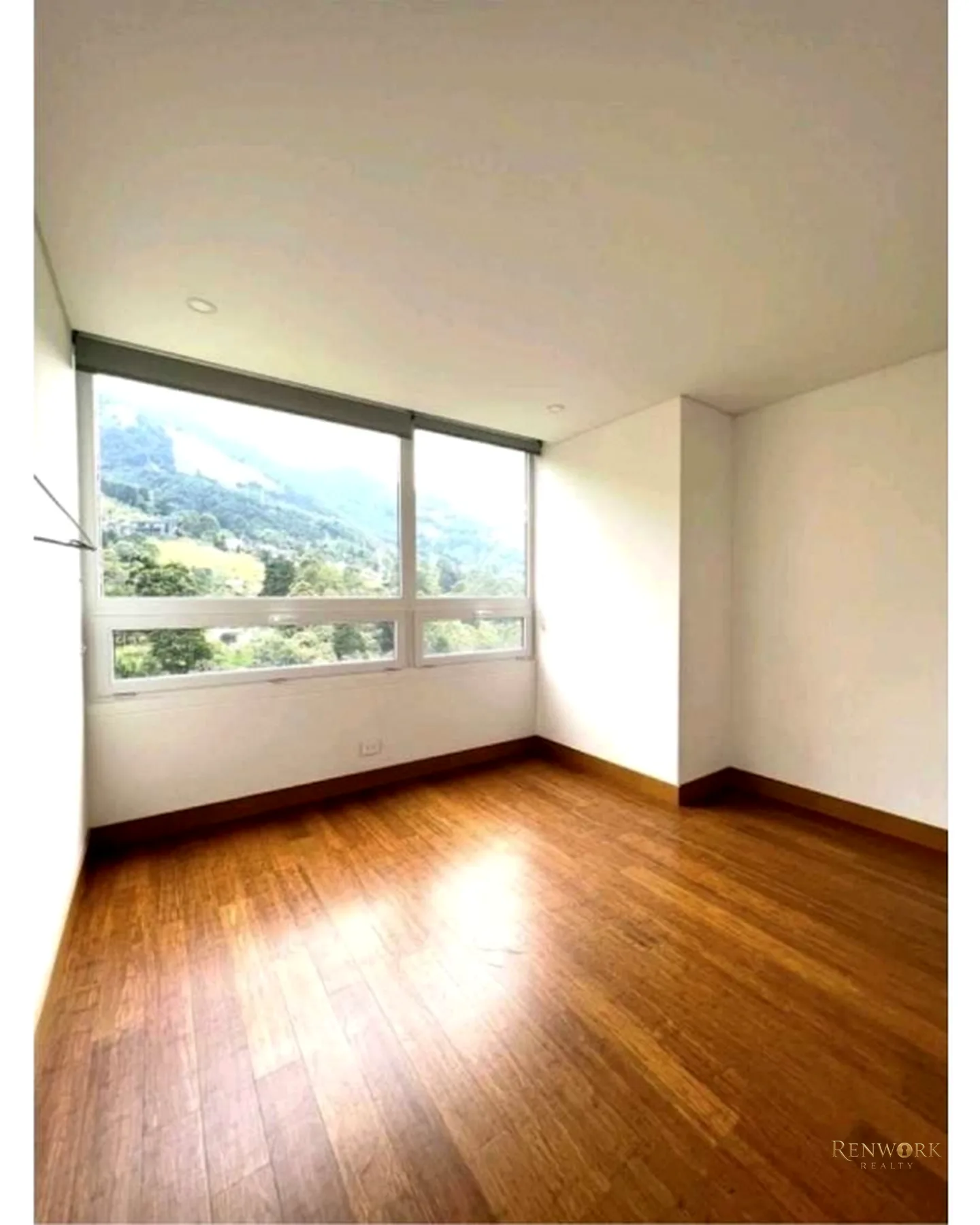 VENTA APARTAMENTO EL POBLADO CON VISTA Y ACCESO PALMAS -COLA DEL ZORRO · foto 9