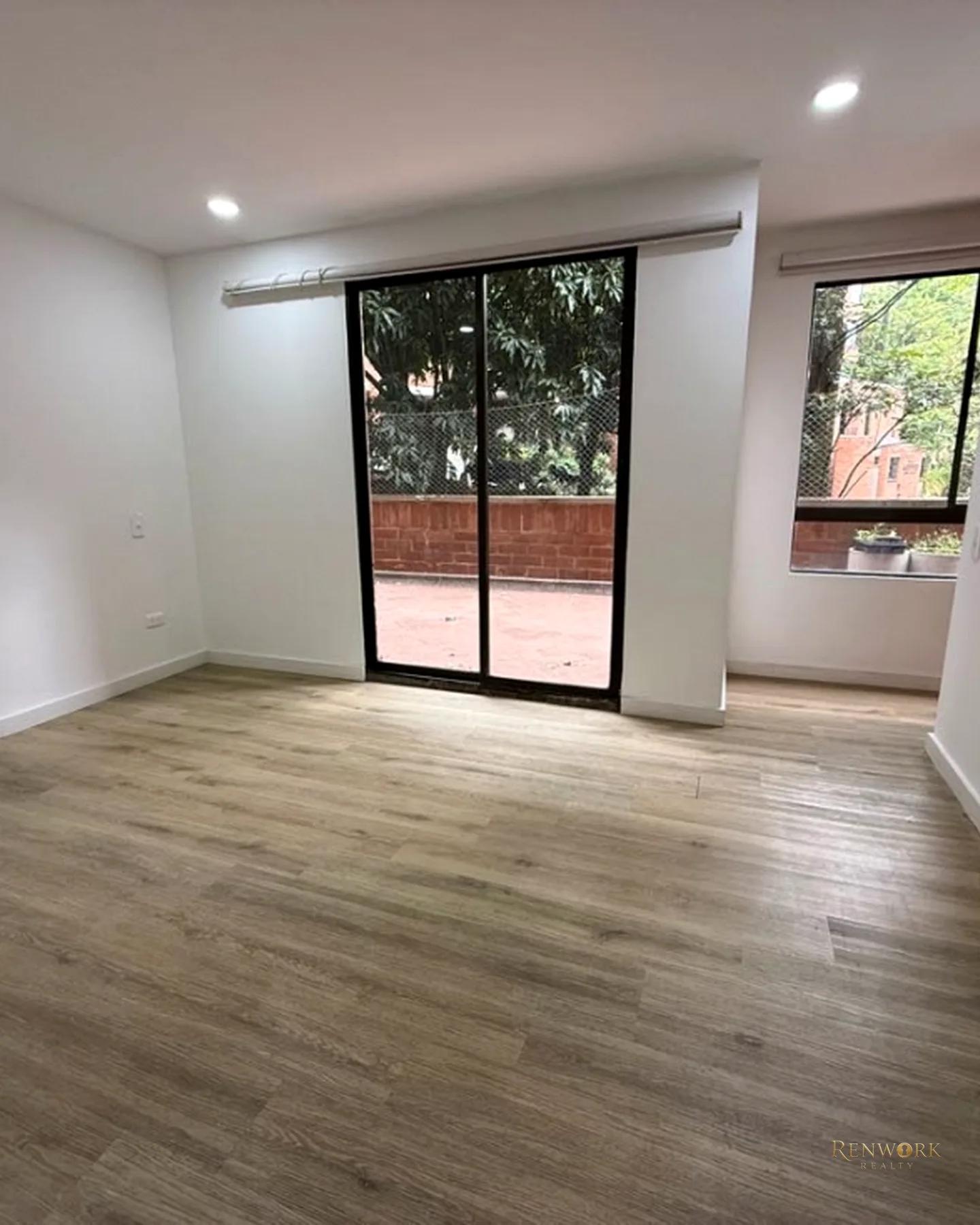 VENTA APARTAMENTO EL TESORO 138.23 MTS2 + TERRAZA DE 47.73 MTS2 · foto 9