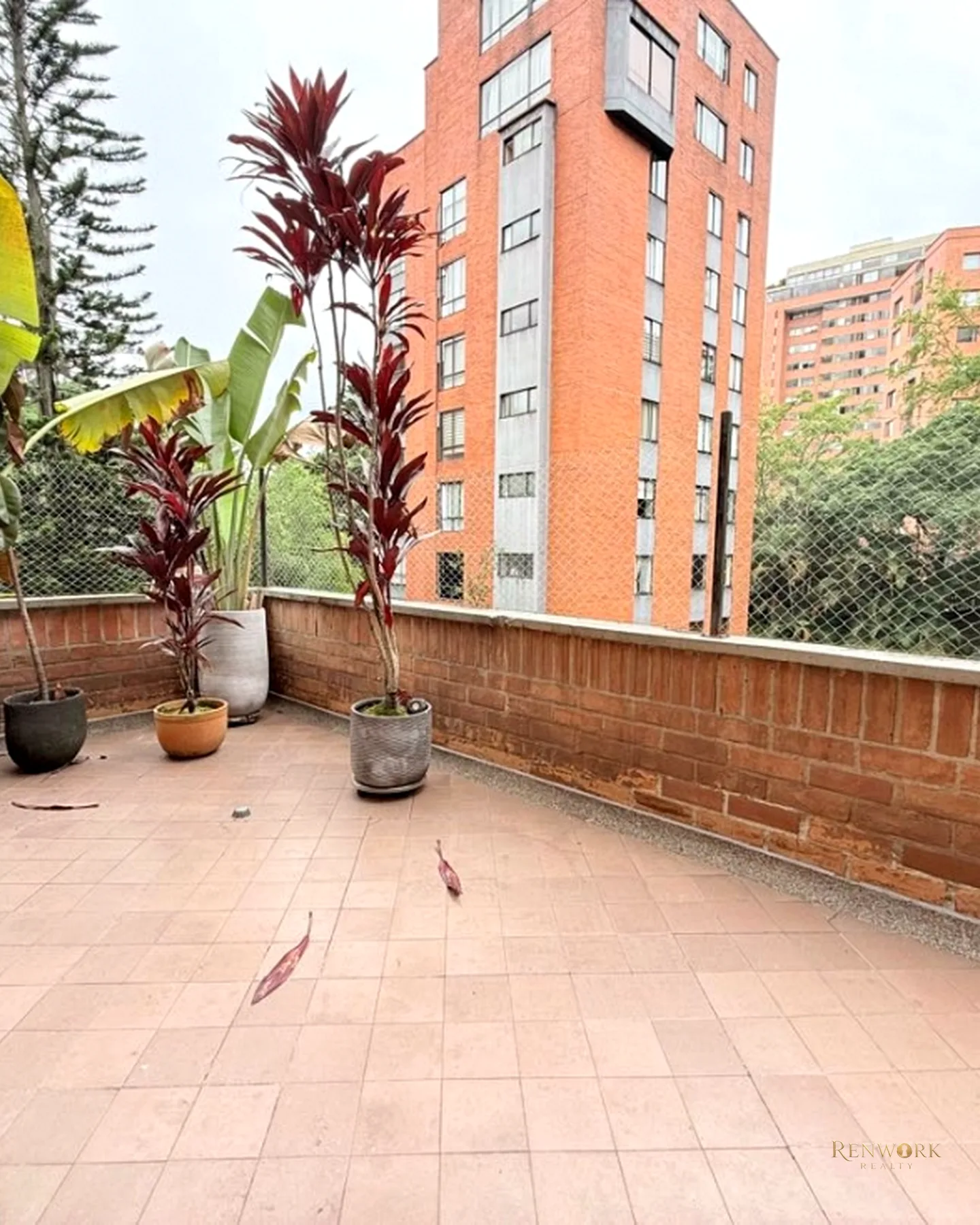 VENTA APARTAMENTO EL TESORO 138.23 MTS2 + TERRAZA DE 47.73 MTS2 · foto 18