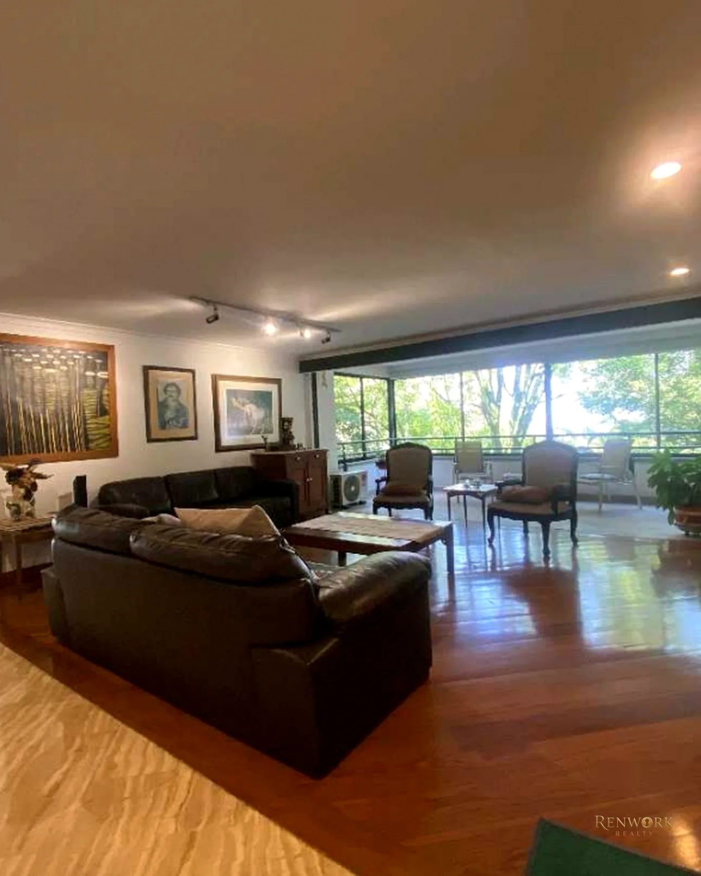 VENTA APARTAMENTO EN EL POBLADO ,4 ALCOBAS,CERCA MUSEO EL CASTILLO! · foto 1