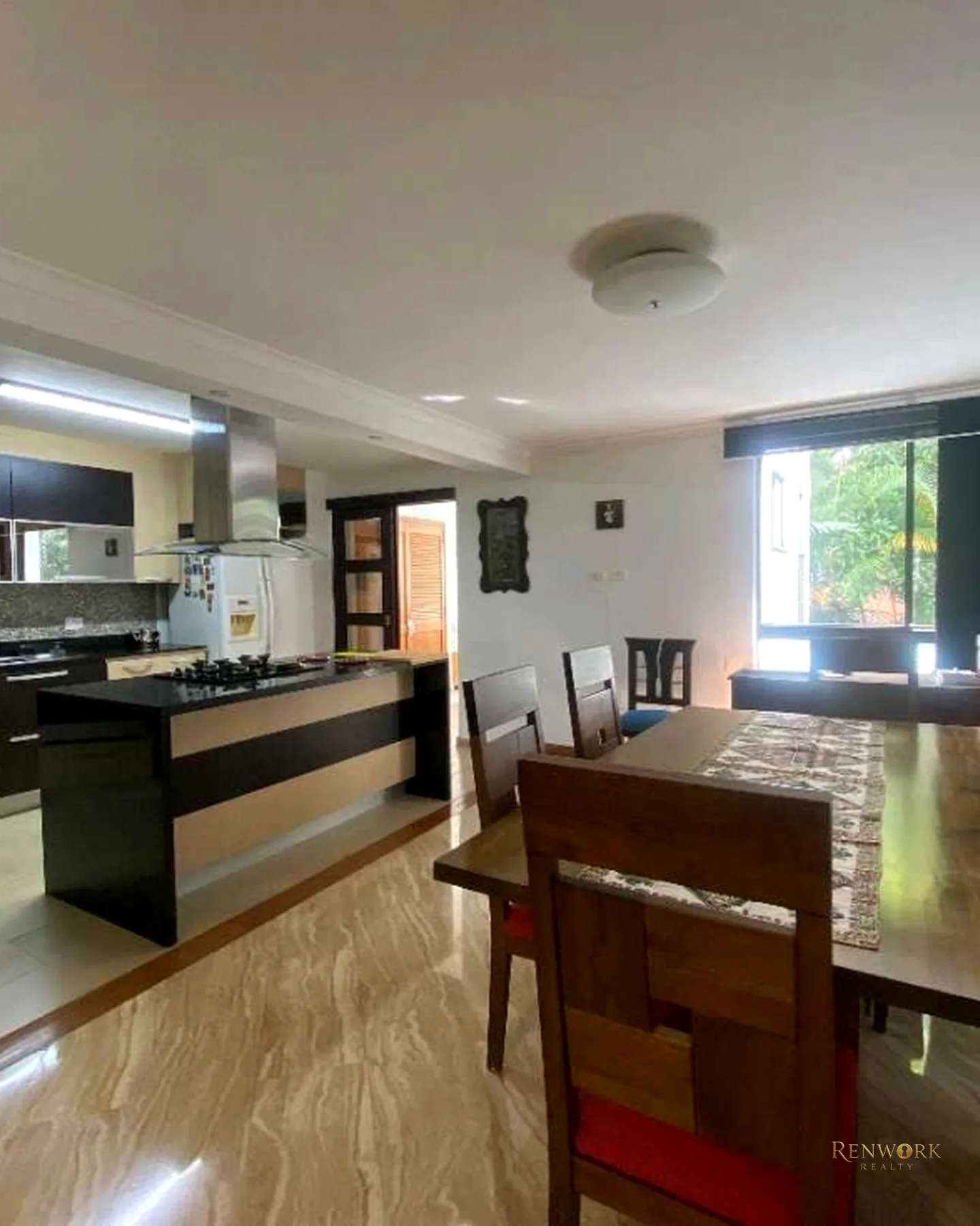 VENTA APARTAMENTO EN EL POBLADO ,4 ALCOBAS,CERCA MUSEO EL CASTILLO! · foto 6