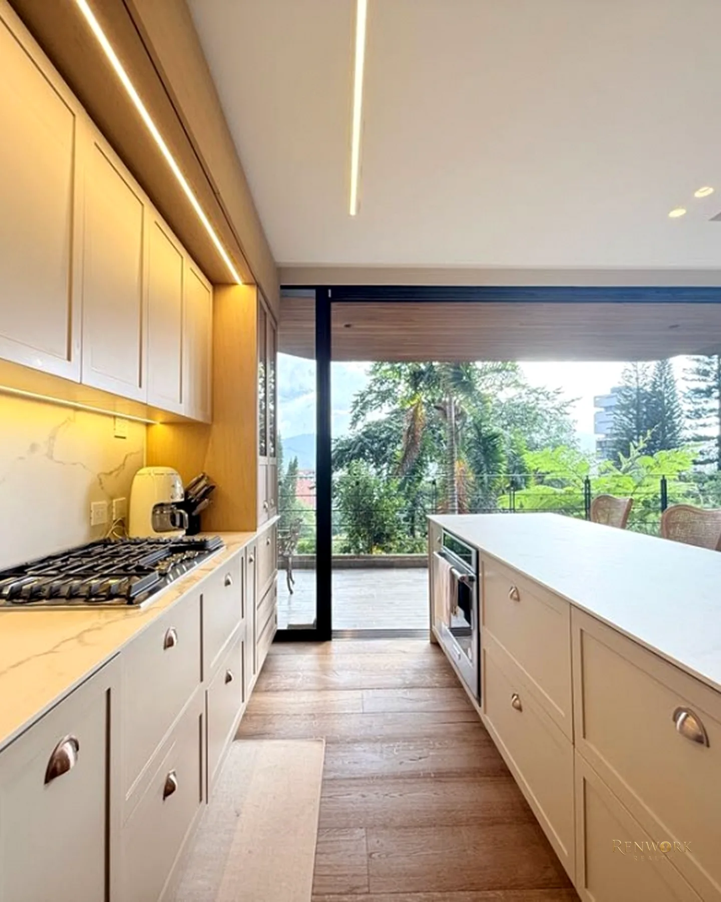VENTA APARTAMENTO EN EL POBLADO · foto 4