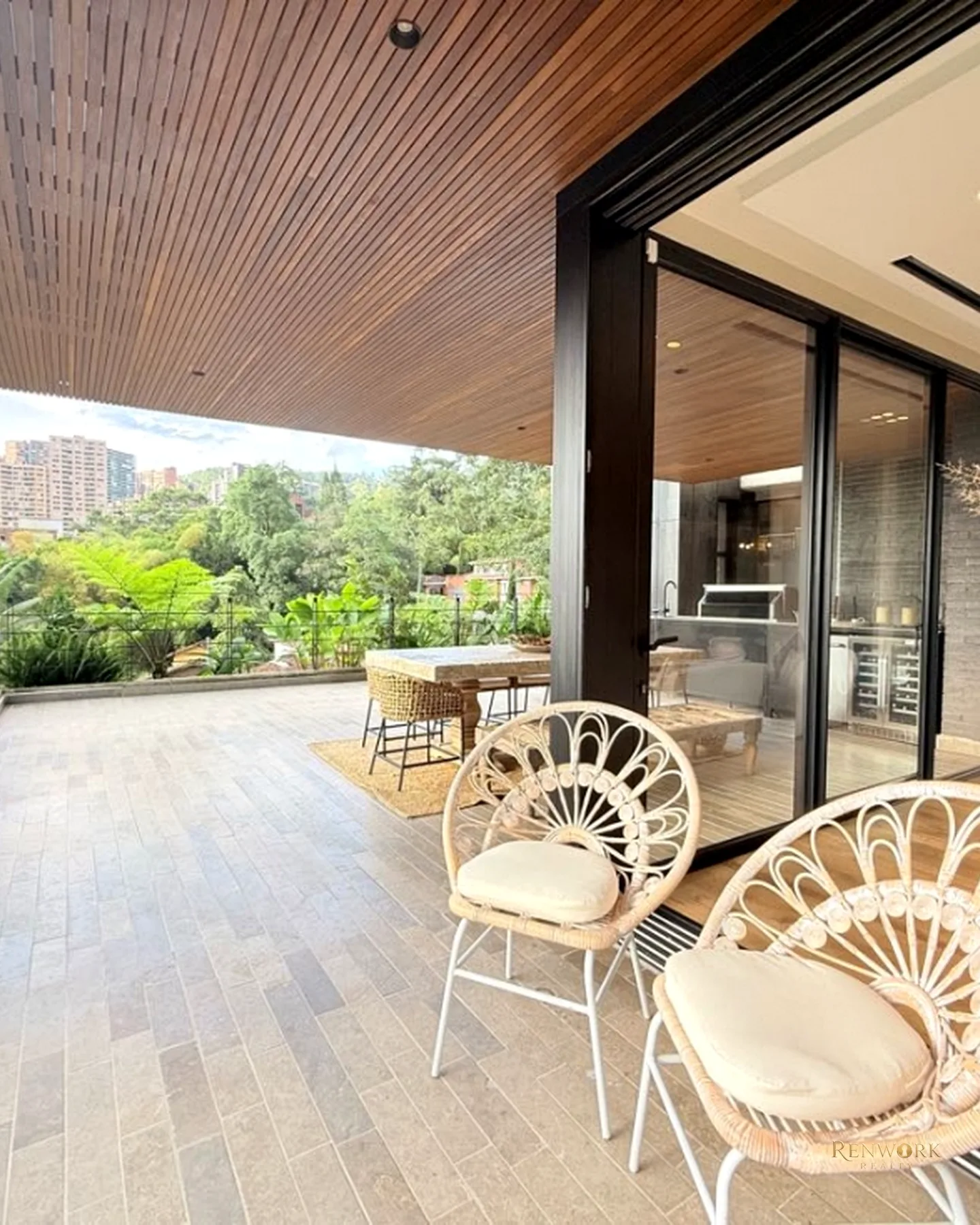 VENTA APARTAMENTO EN EL POBLADO · foto 14
