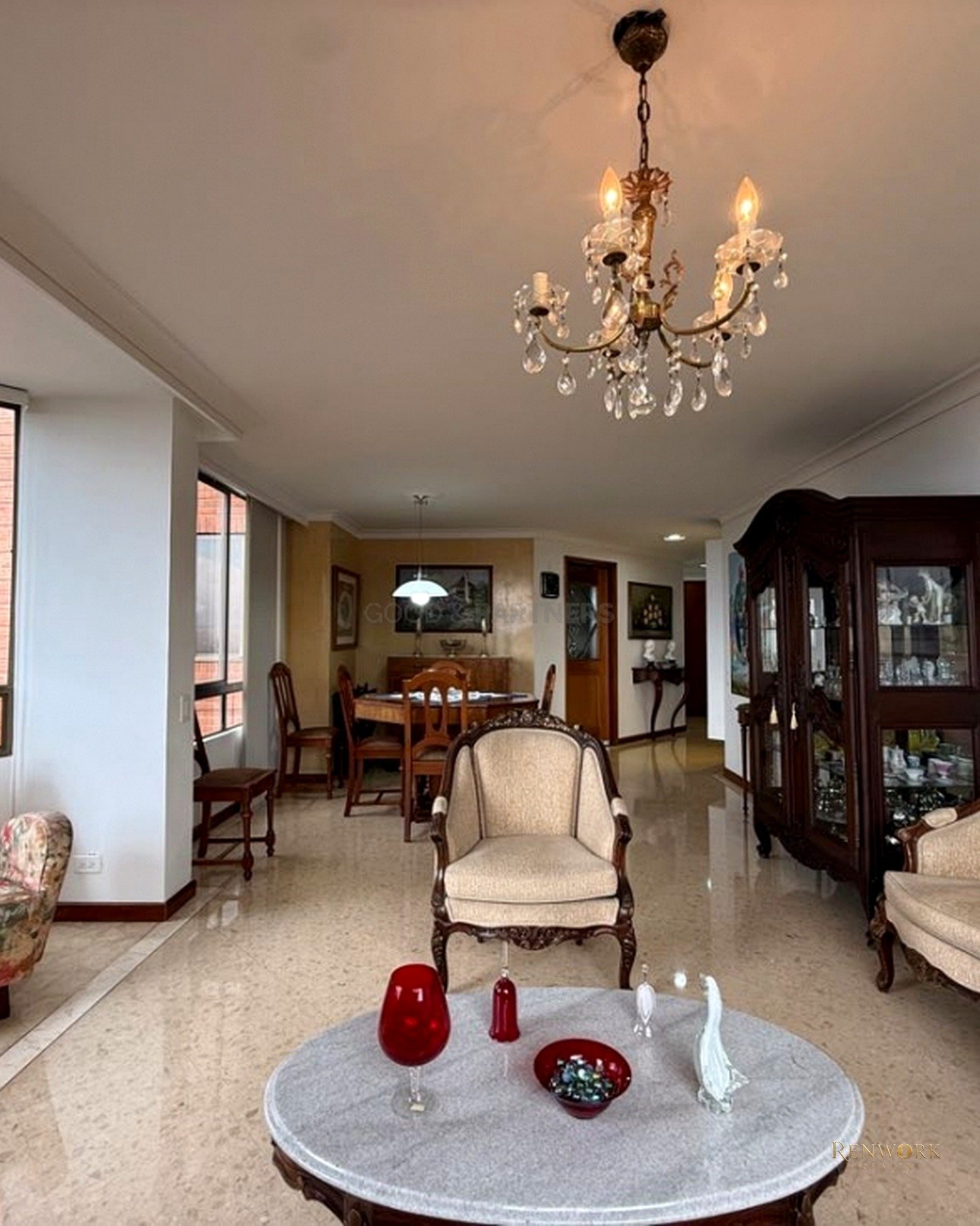 VENTA APARTAMENTO EN EL POBLADO- LOMA EL TESORO · foto 3