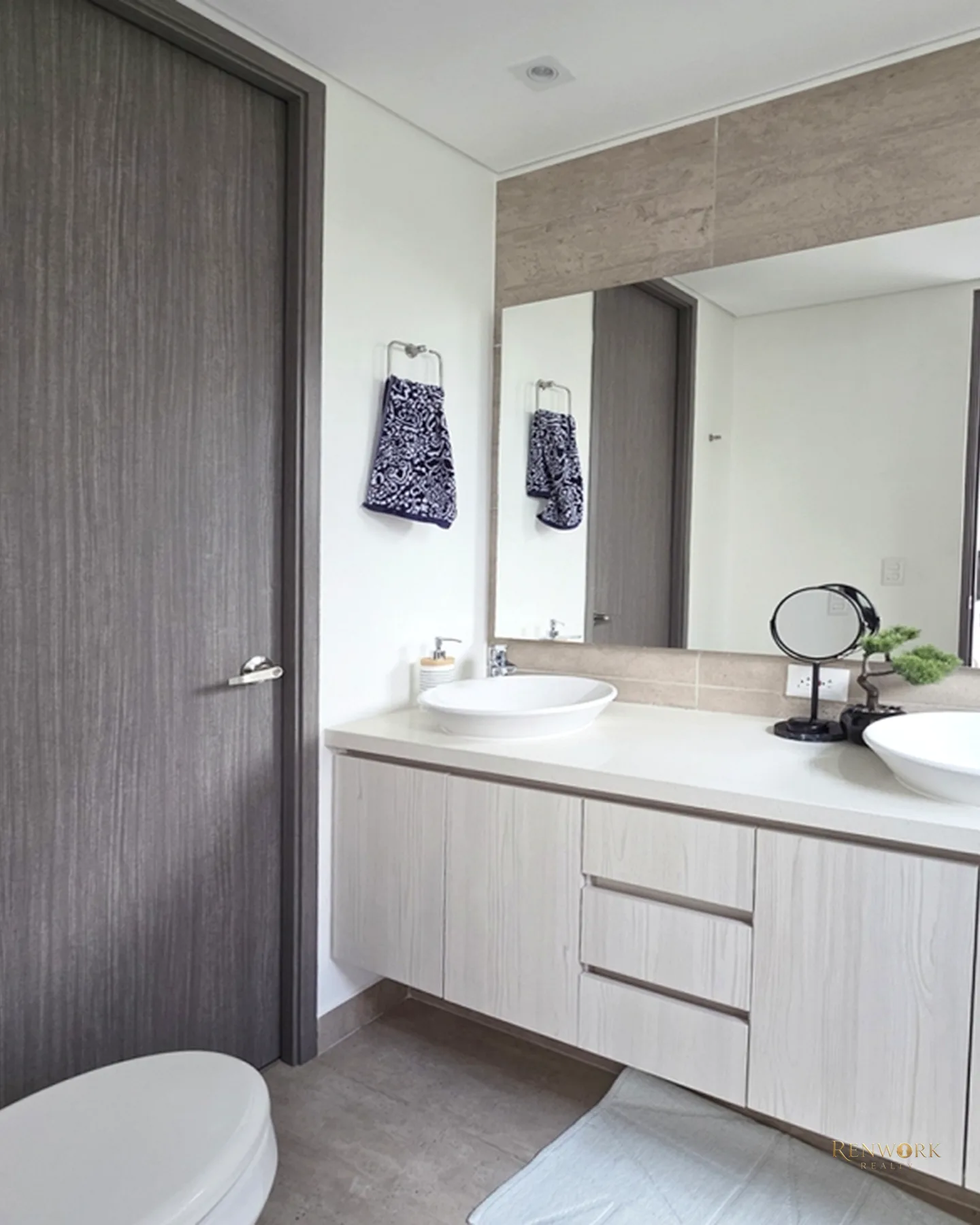 VENTA APARTAMENTO EN ENVIGADO, LOMA DE LAS BRUJAS. PISO BAJO. MODERNO · foto 11