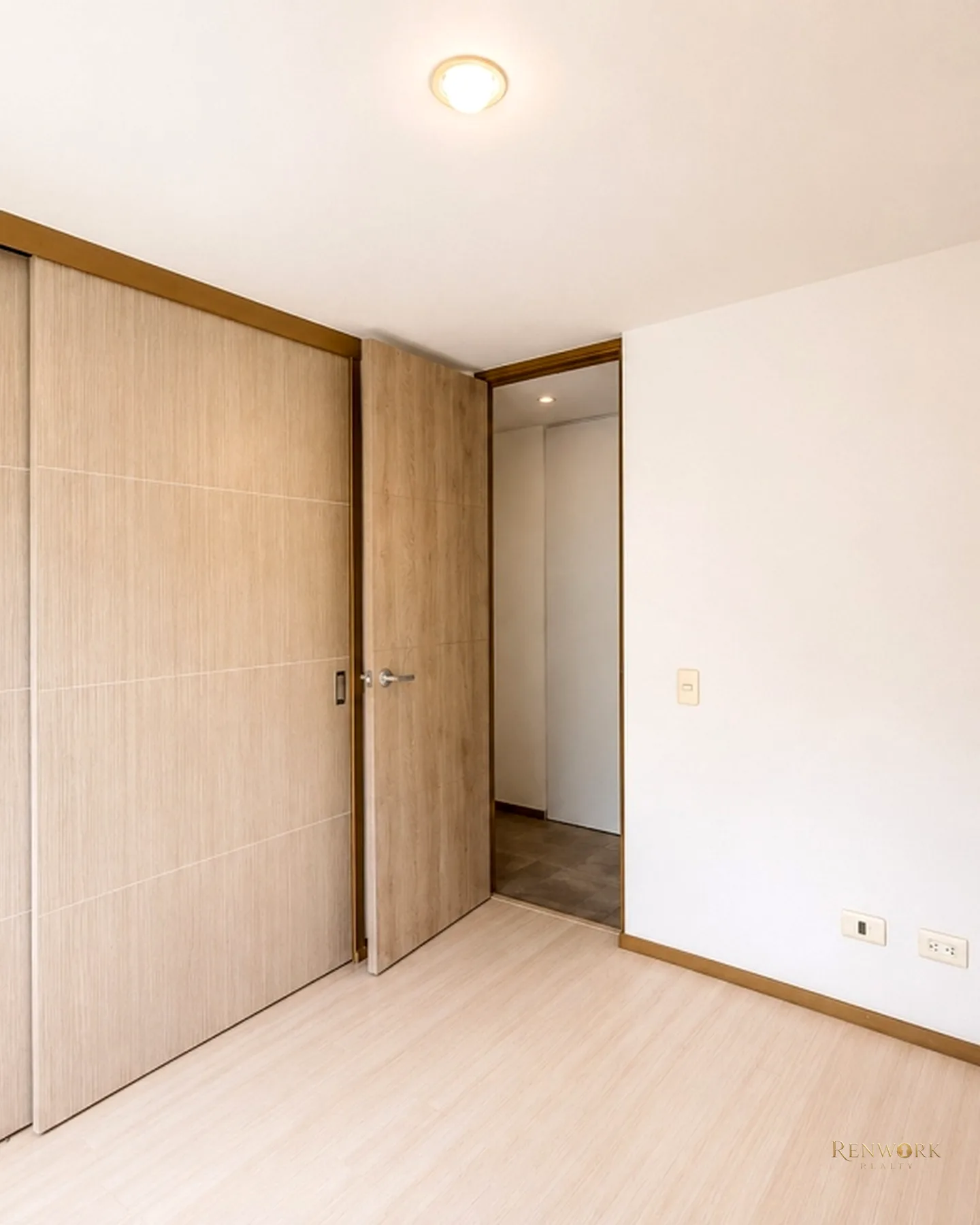 VENTA APARTAMENTO EN ENVIGADO, SECTOR LOMA DEL ESMERALDAL · foto 17
