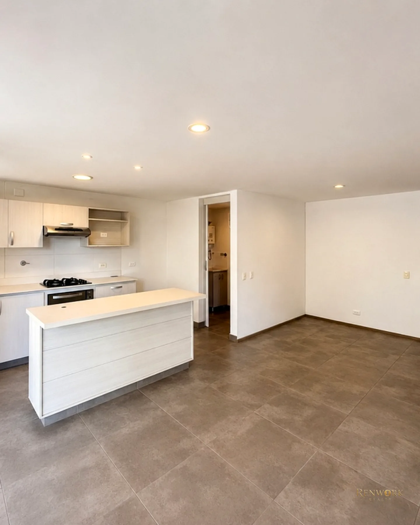 VENTA APARTAMENTO EN ENVIGADO, SECTOR LOMA DEL ESMERALDAL · foto 2