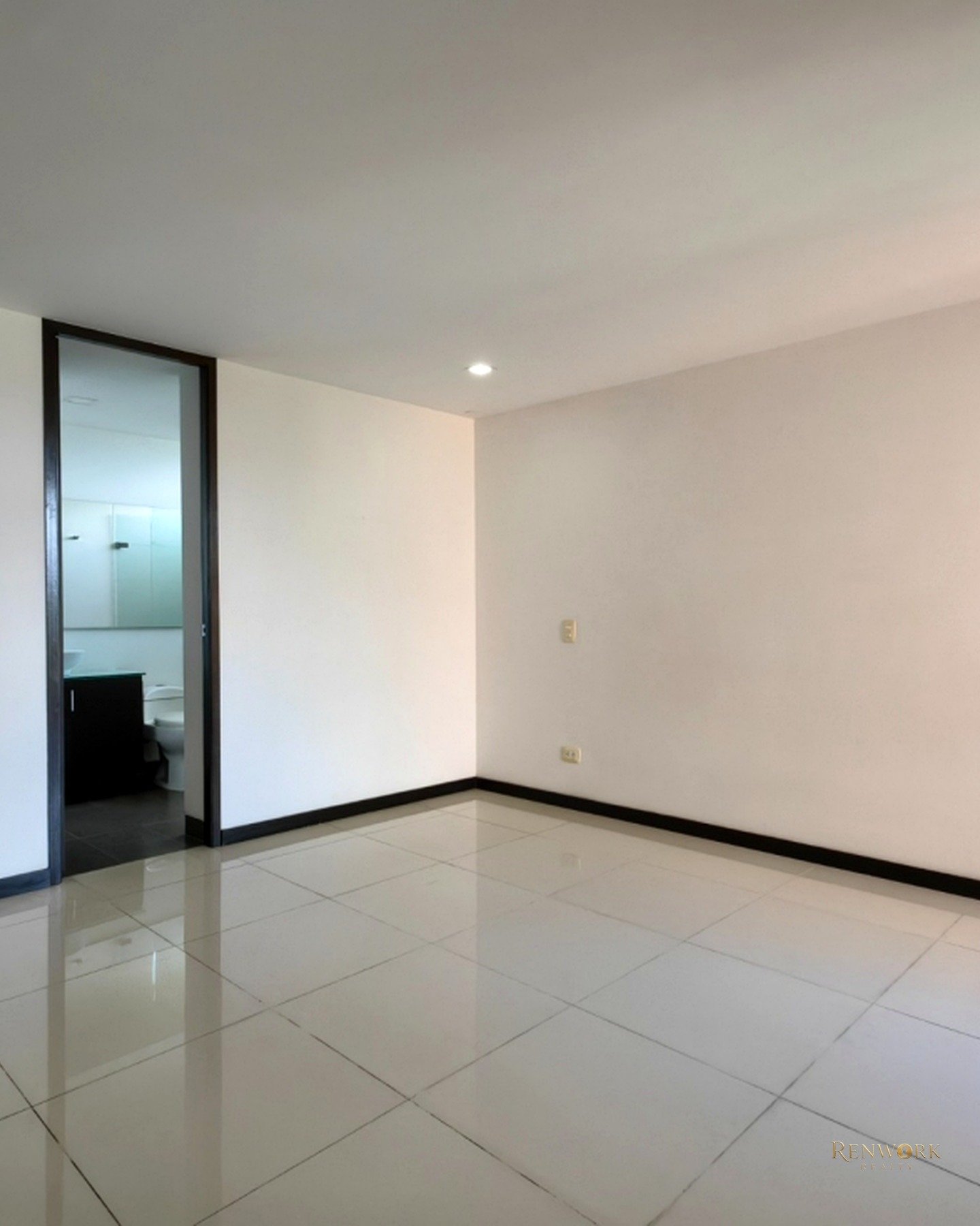 VENTA APARTAMENTO EN LA LOMA DE LAS BRUJAS ENVIGADO · foto 8