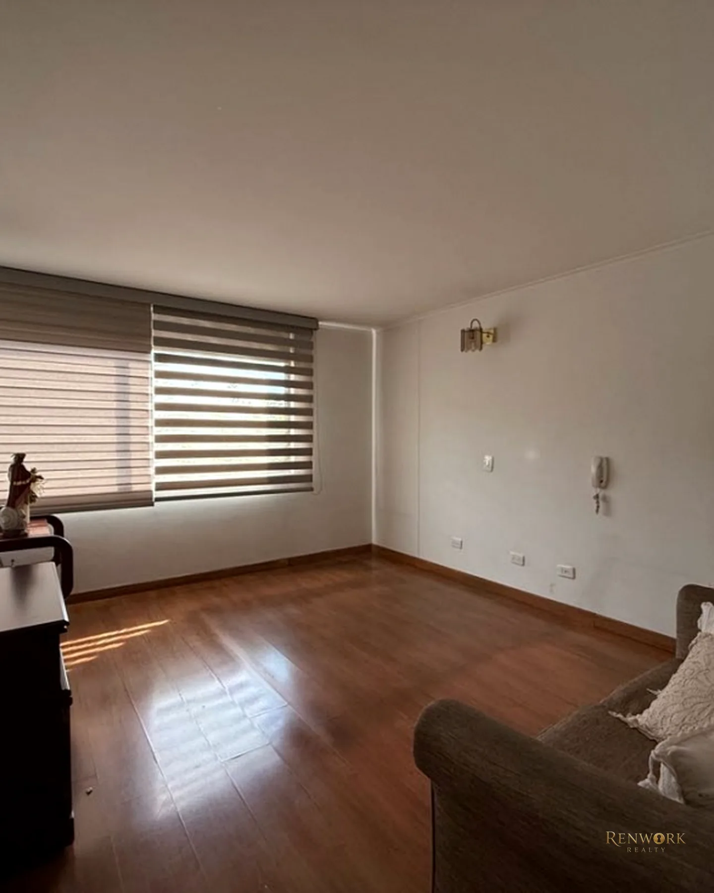 VENTA APARTAMENTO EN LALINDE IDEAL PARA REMODELAR · foto 7