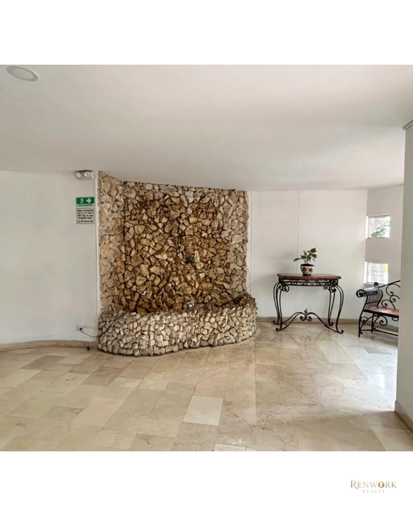 VENTA APARTAMENTO EN LAURELES CERCA A TODO · foto 18