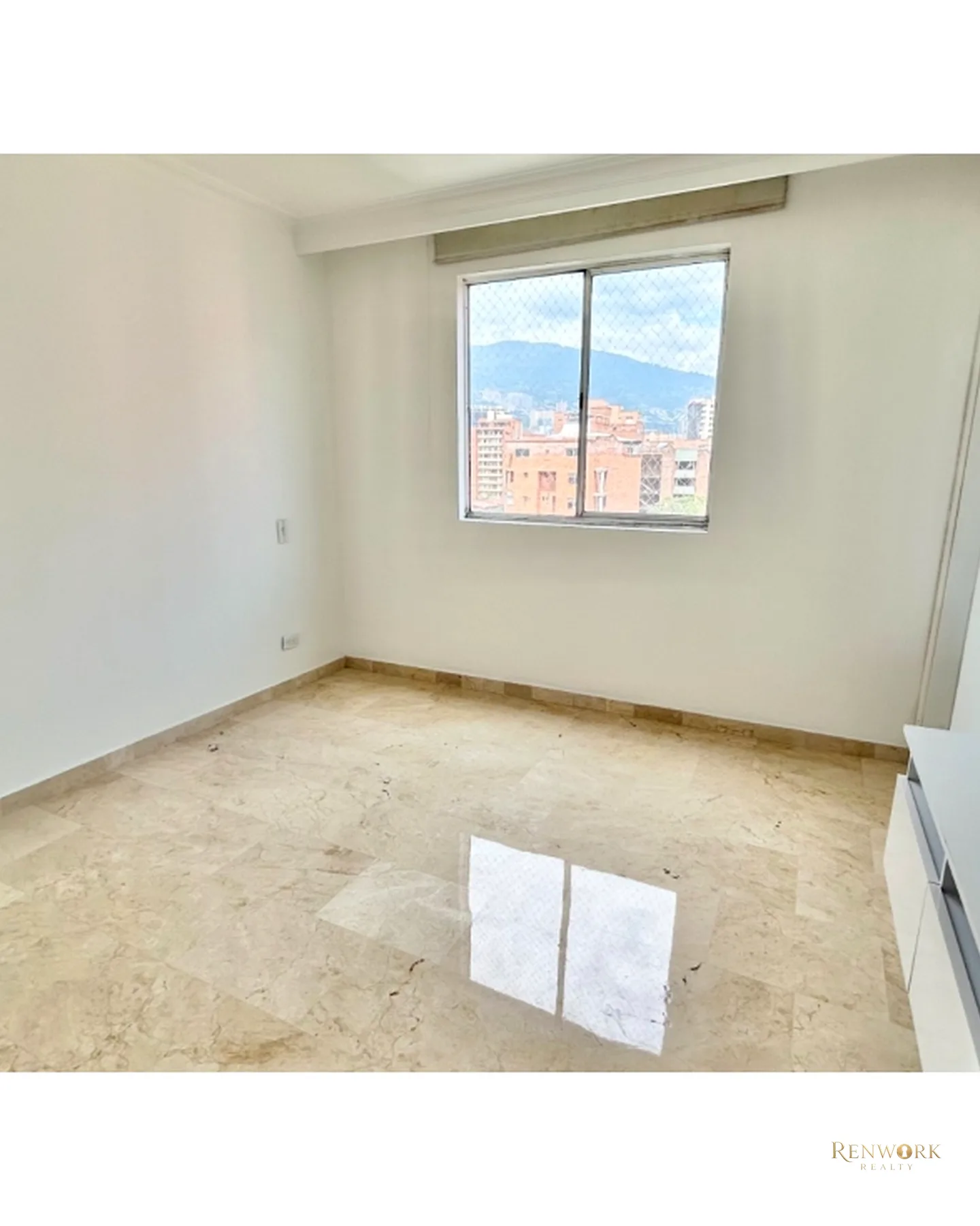 VENTA APARTAMENTO EN LAURELES CERCA A TODO · foto 12