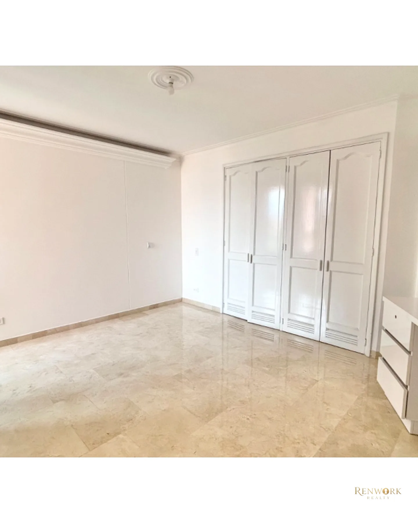 VENTA APARTAMENTO EN LAURELES CERCA A TODO · foto 15