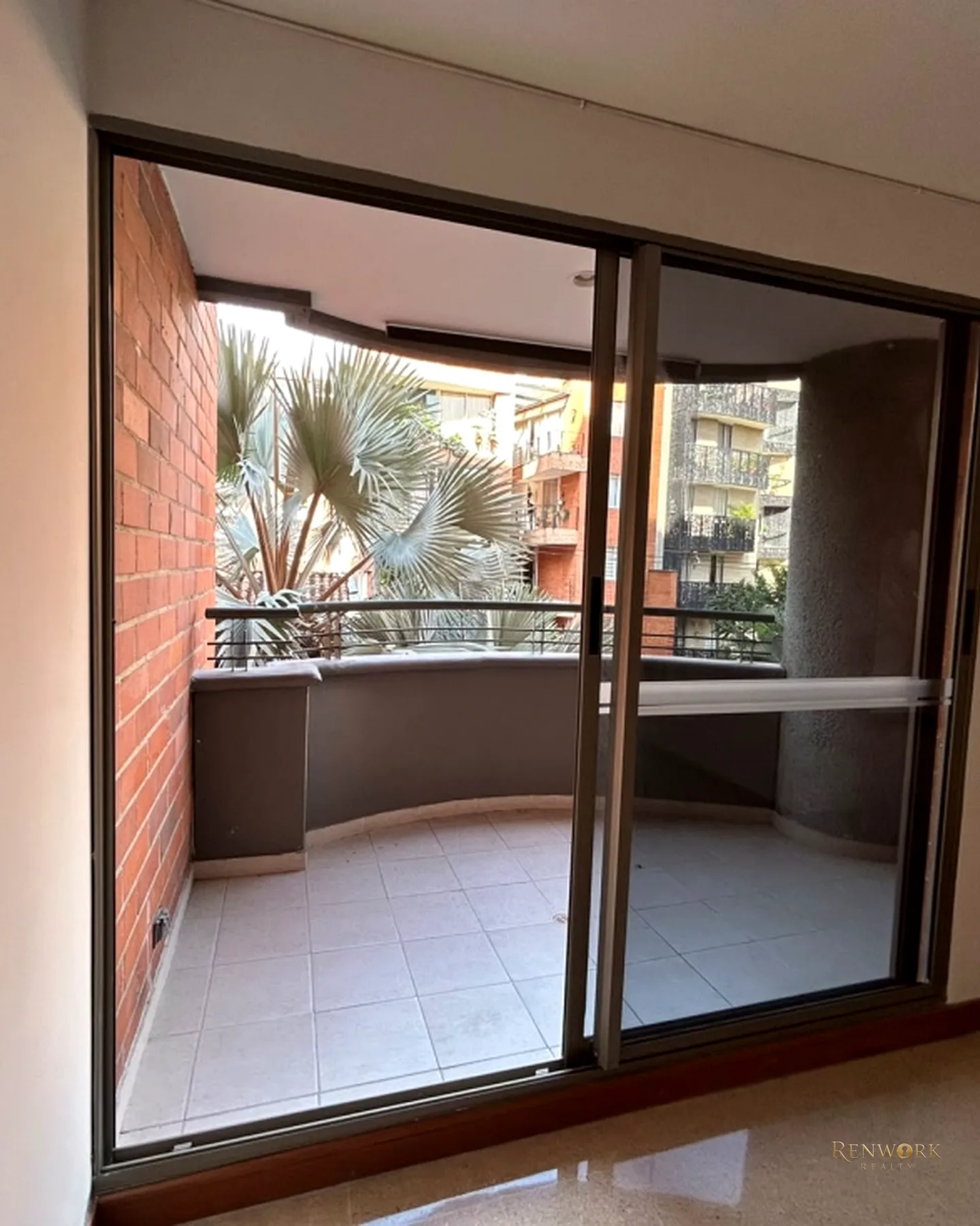 VENTA APARTAMENTO EN LAURELES MEDELLÍN · foto 13