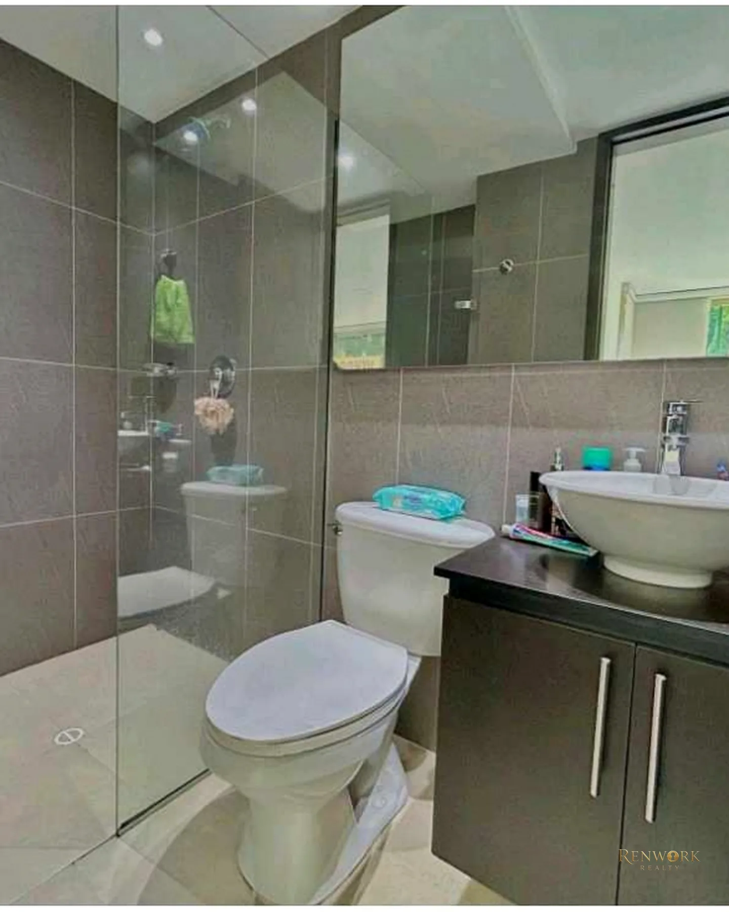 VENTA APARTAMENTO EN LAURELES MEDELLÍN · foto 13