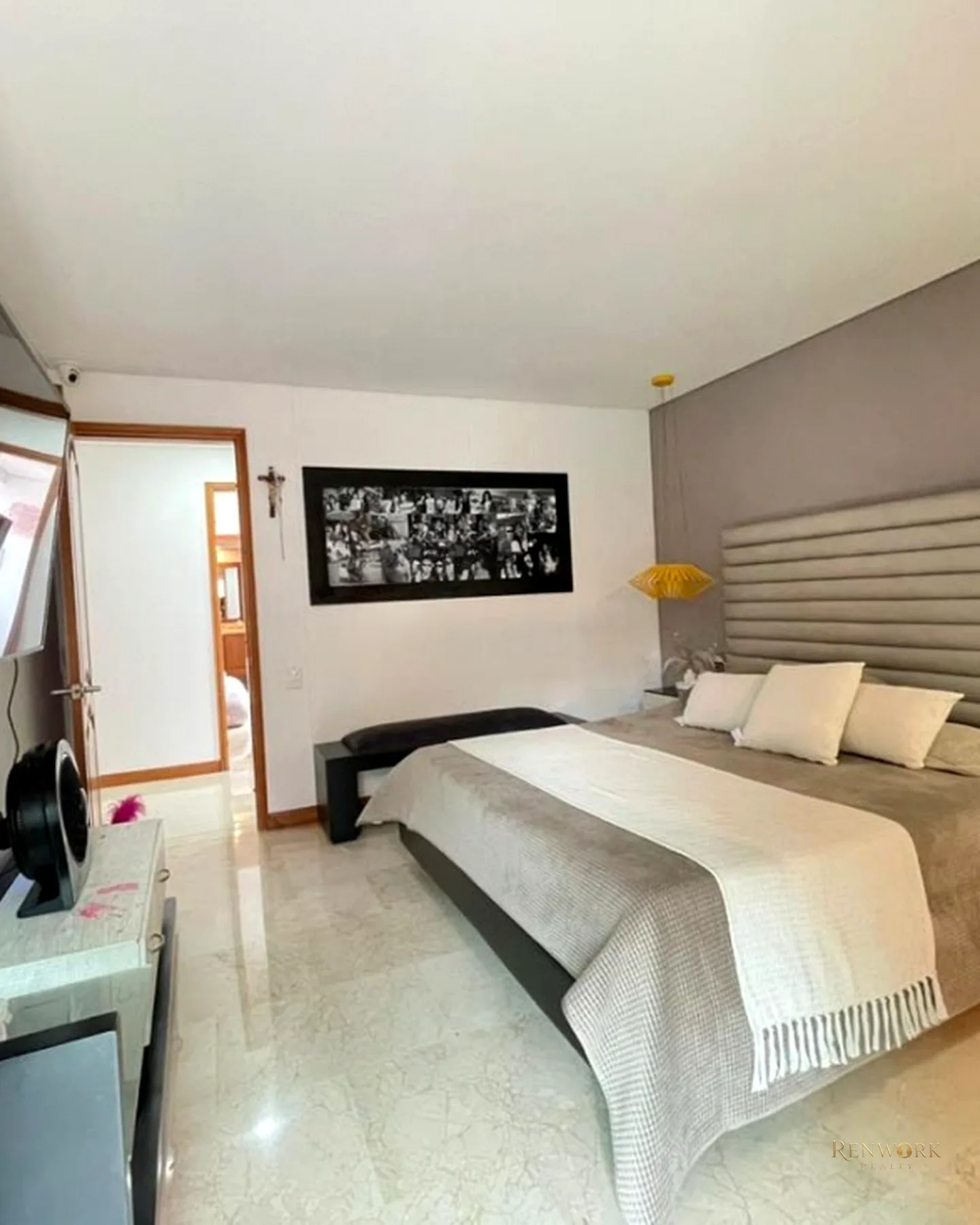VENTA APARTAMENTO EN LAURELES SANTA TERESITA · foto 7