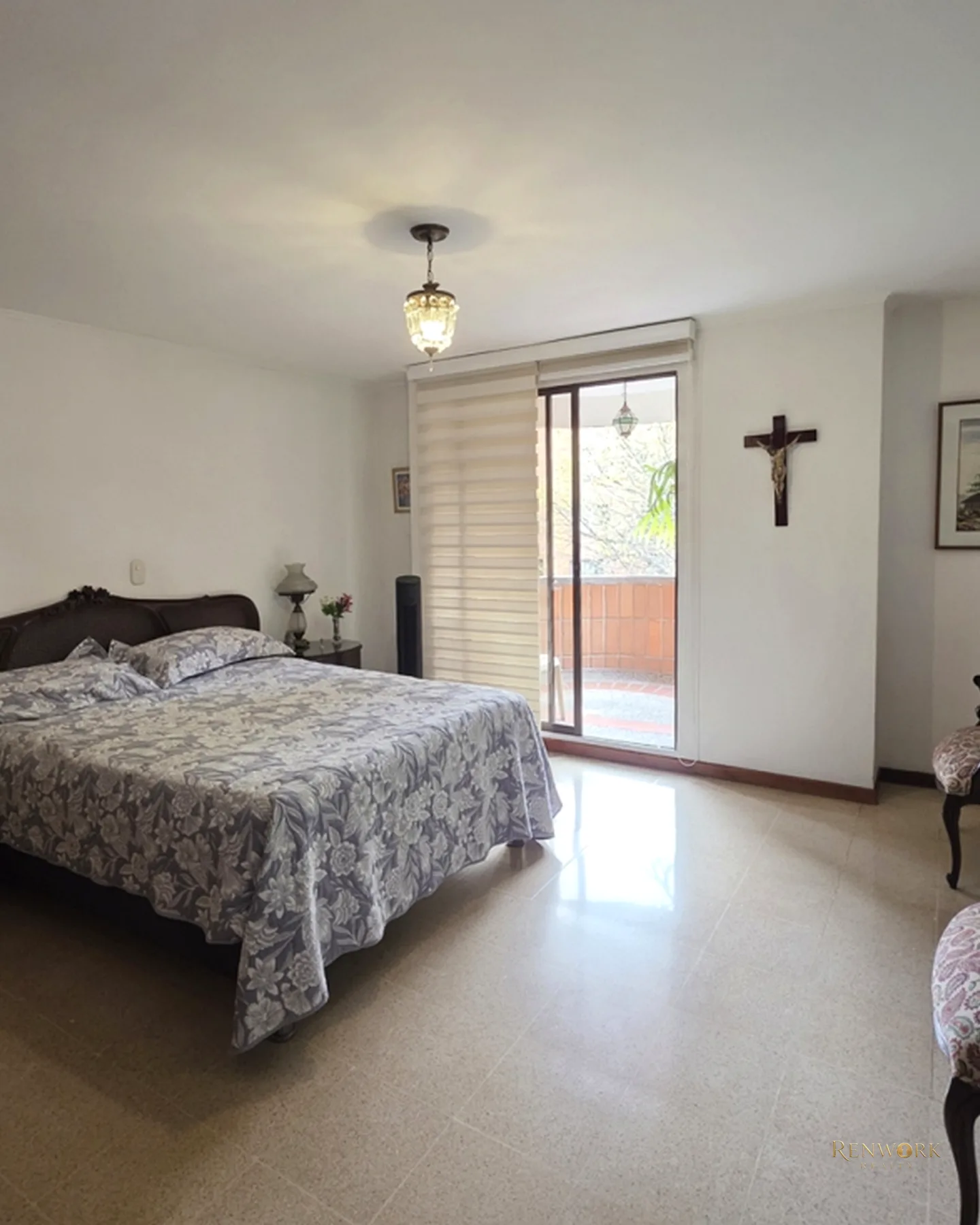 VENTA APARTAMENTO EN LAURELES, ZONA CAMINABLE. EDIFICIO CON PISCINA · foto 8