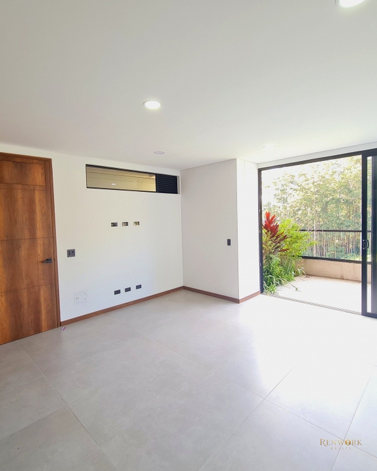 VENTA APARTAMENTO EN MEDELLIN, EL POBLADO SECTOR LAS PALMAS · foto 2
