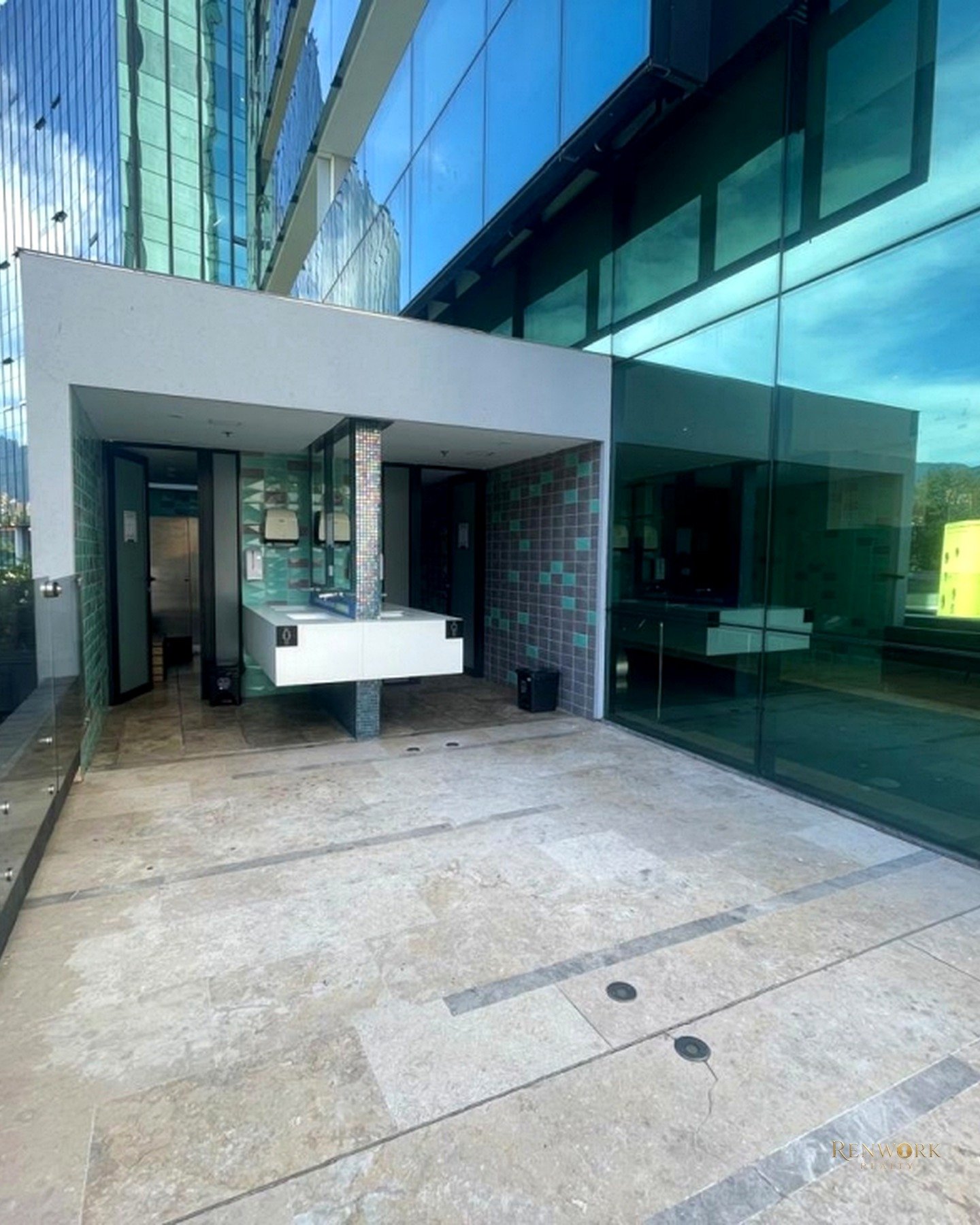 VENTA APARTAMENTO EN MILLA DE ORO · foto 21