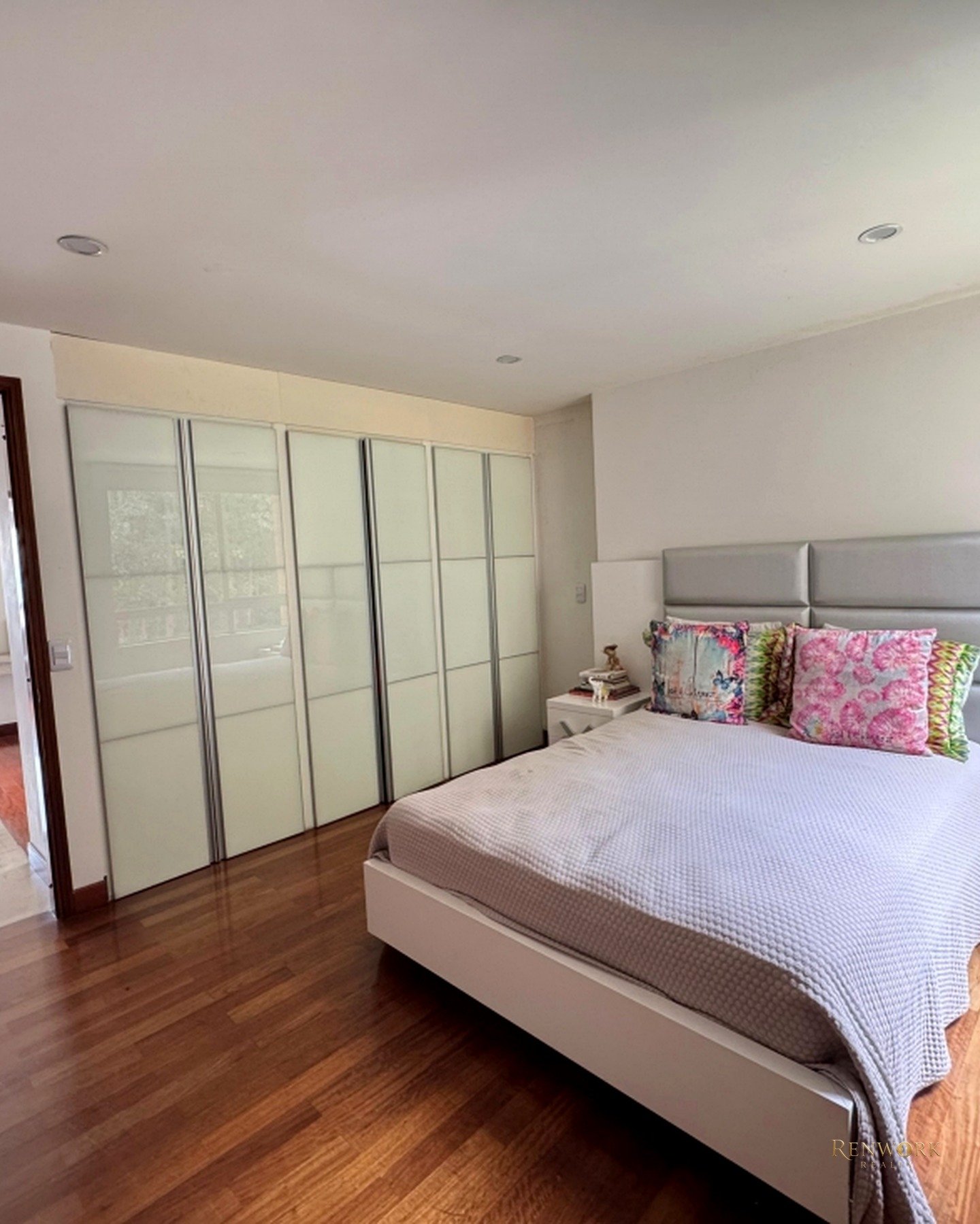 VENTA APARTAMENTO EN POBLADO ALTO, VISTA CIUDAD. · foto 18