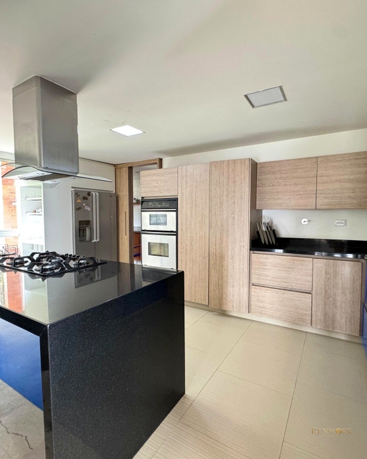 VENTA APARTAMENTO EN POBLADO ALTO, VISTA CIUDAD. · foto 8