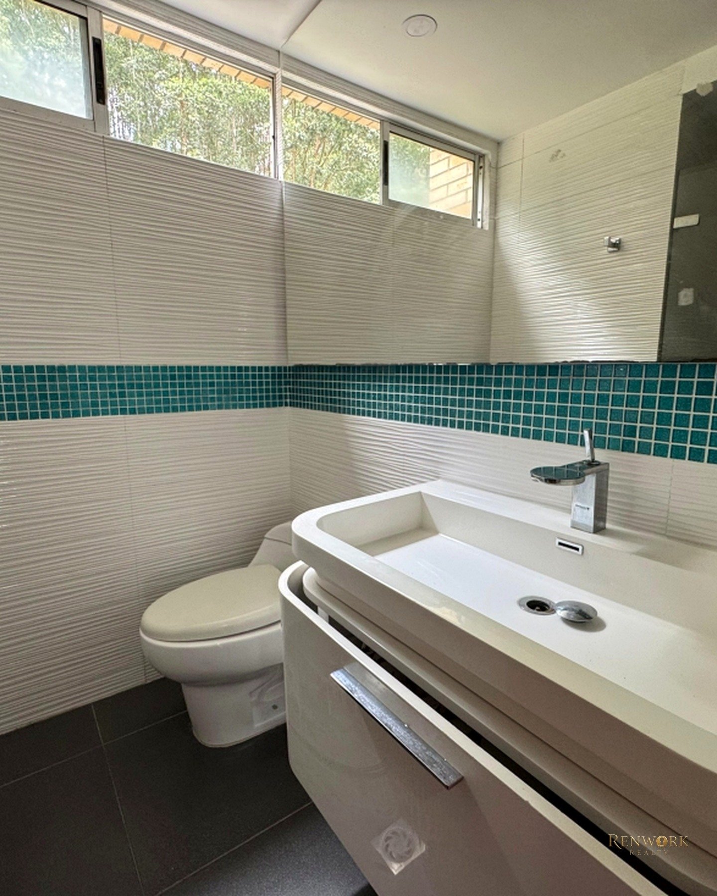 VENTA APARTAMENTO EN POBLADO ALTO, VISTA CIUDAD. · foto 17