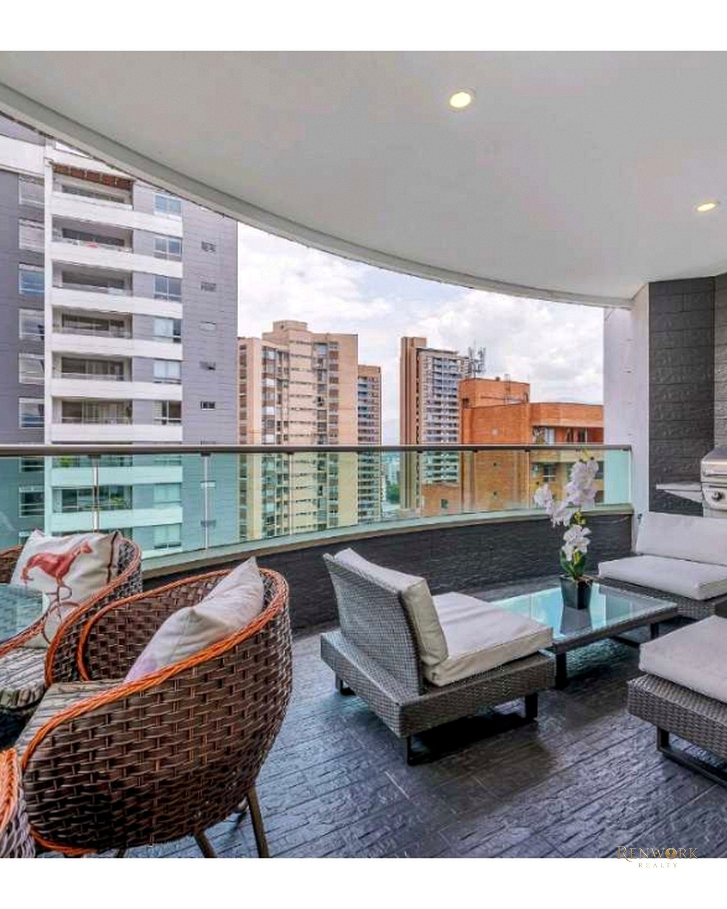 VENTA APARTAMENTO EN POBLADO - CASTROPOL · foto 6