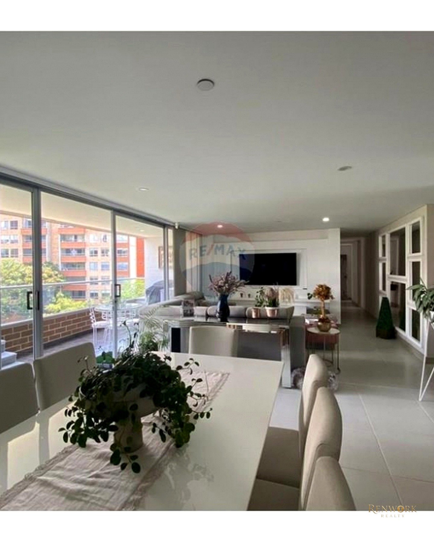 Vista de VENTA APARTAMENTO ENVIGADO LOMA DEL CHOCHO
