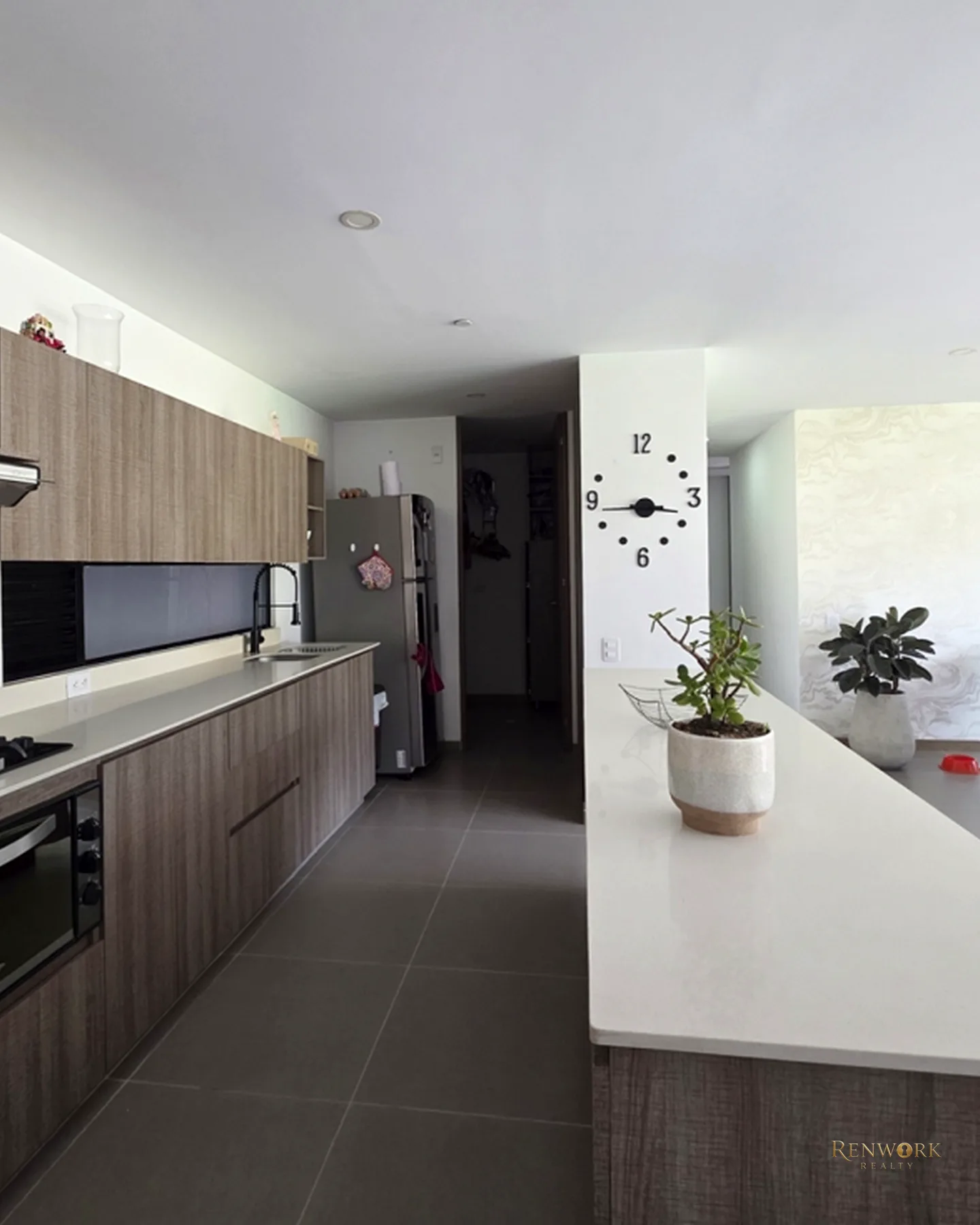 VENTA APARTAMENTO ENVIGADO, LOMA DEL ESCOBERO. UNIDAD SÚPER COMPLETA. · foto 10