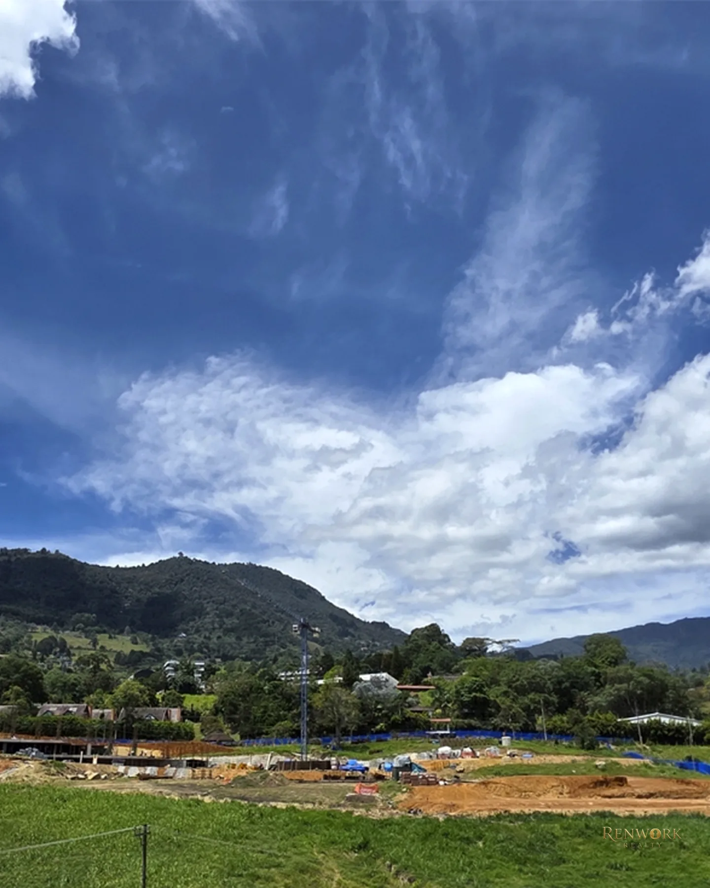 VENTA APARTAMENTO ENVIGADO, LOMA DEL ESCOBERO. UNIDAD SÚPER COMPLETA. · foto 23