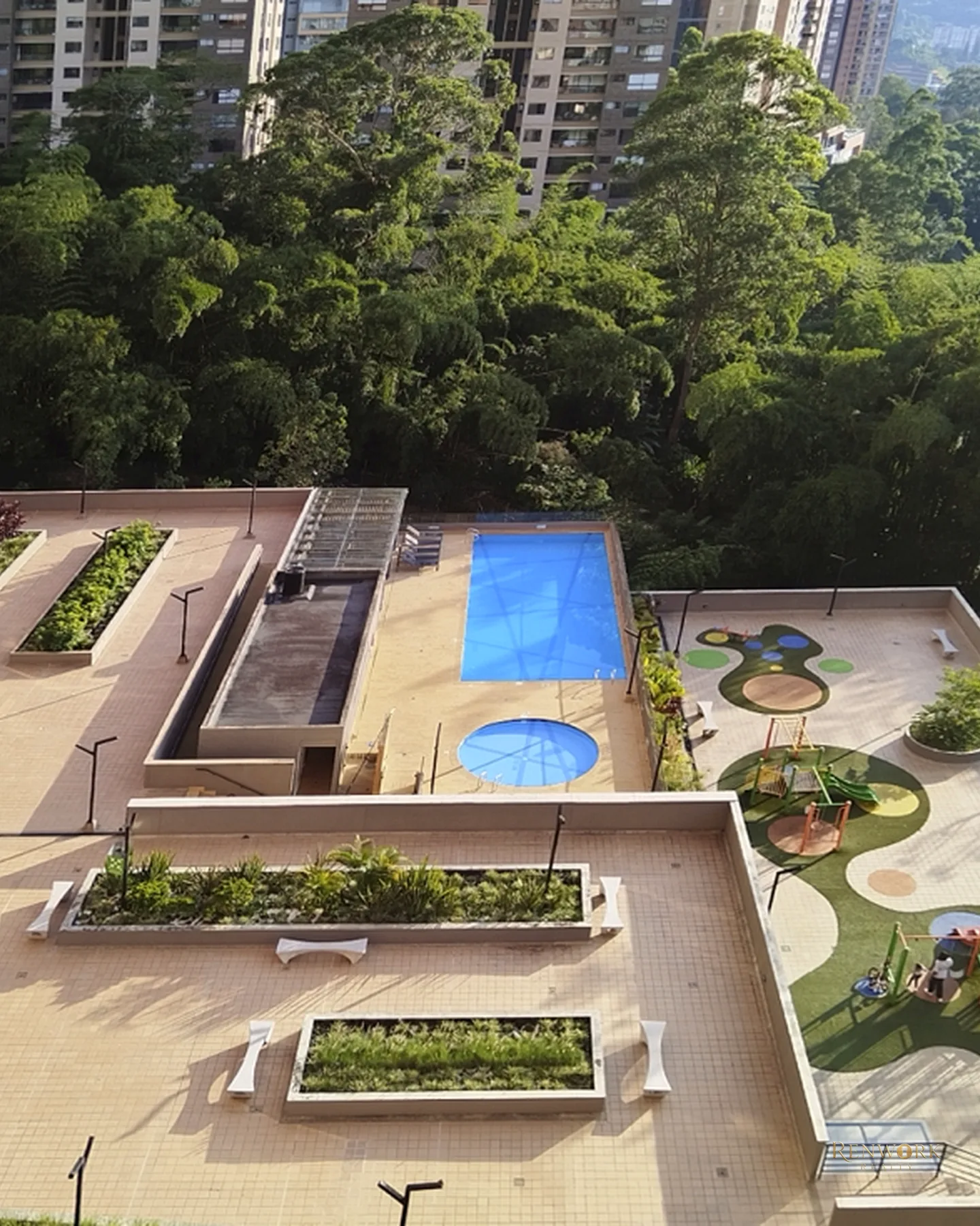 VENTA APARTAMENTO ENVIGADO, LOMA DEL ESCOBERO. UNIDAD SÚPER COMPLETA. · foto 21